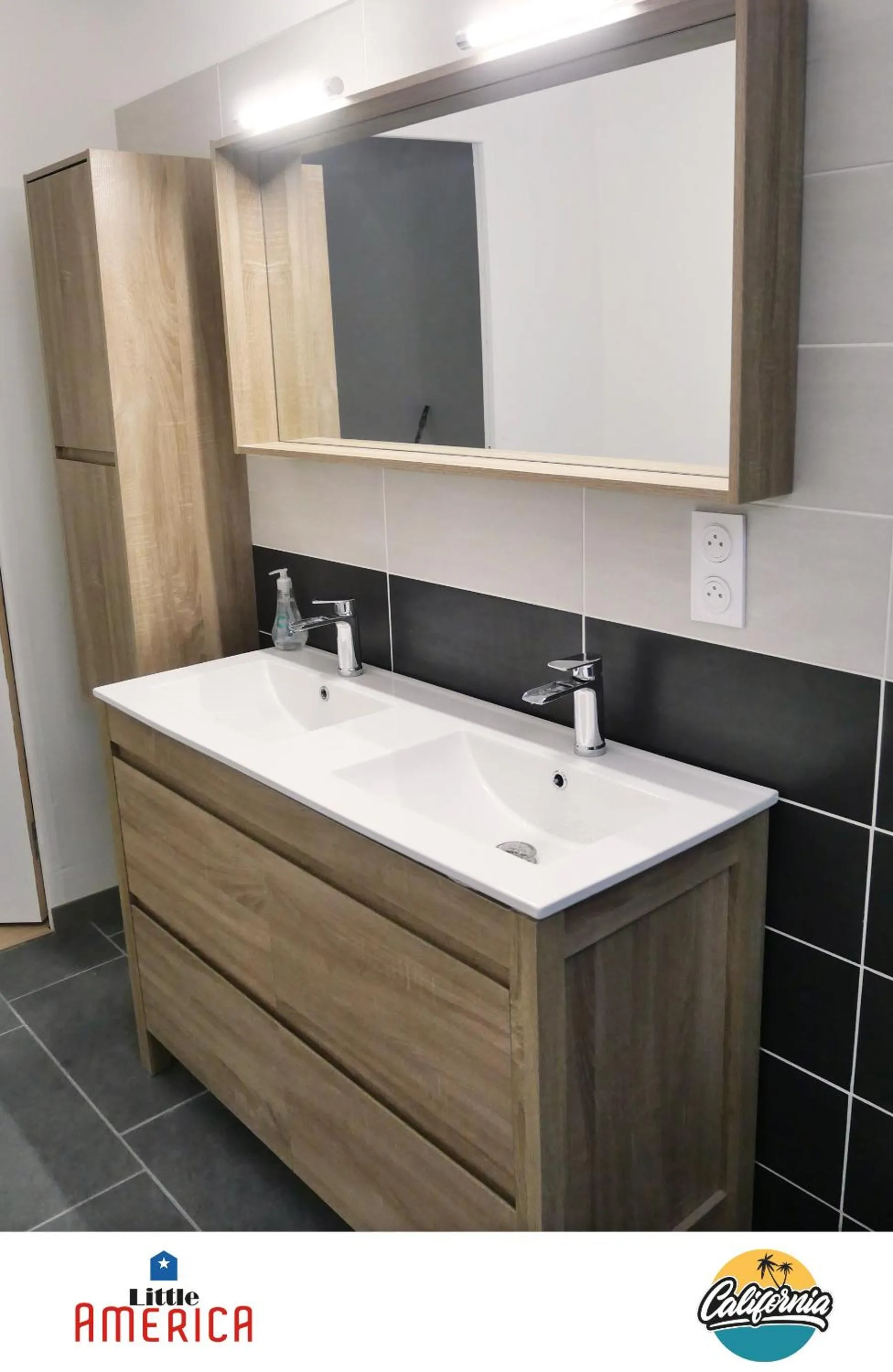 Bathroom in Little America - Appart Hôtel 3km Futuroscope