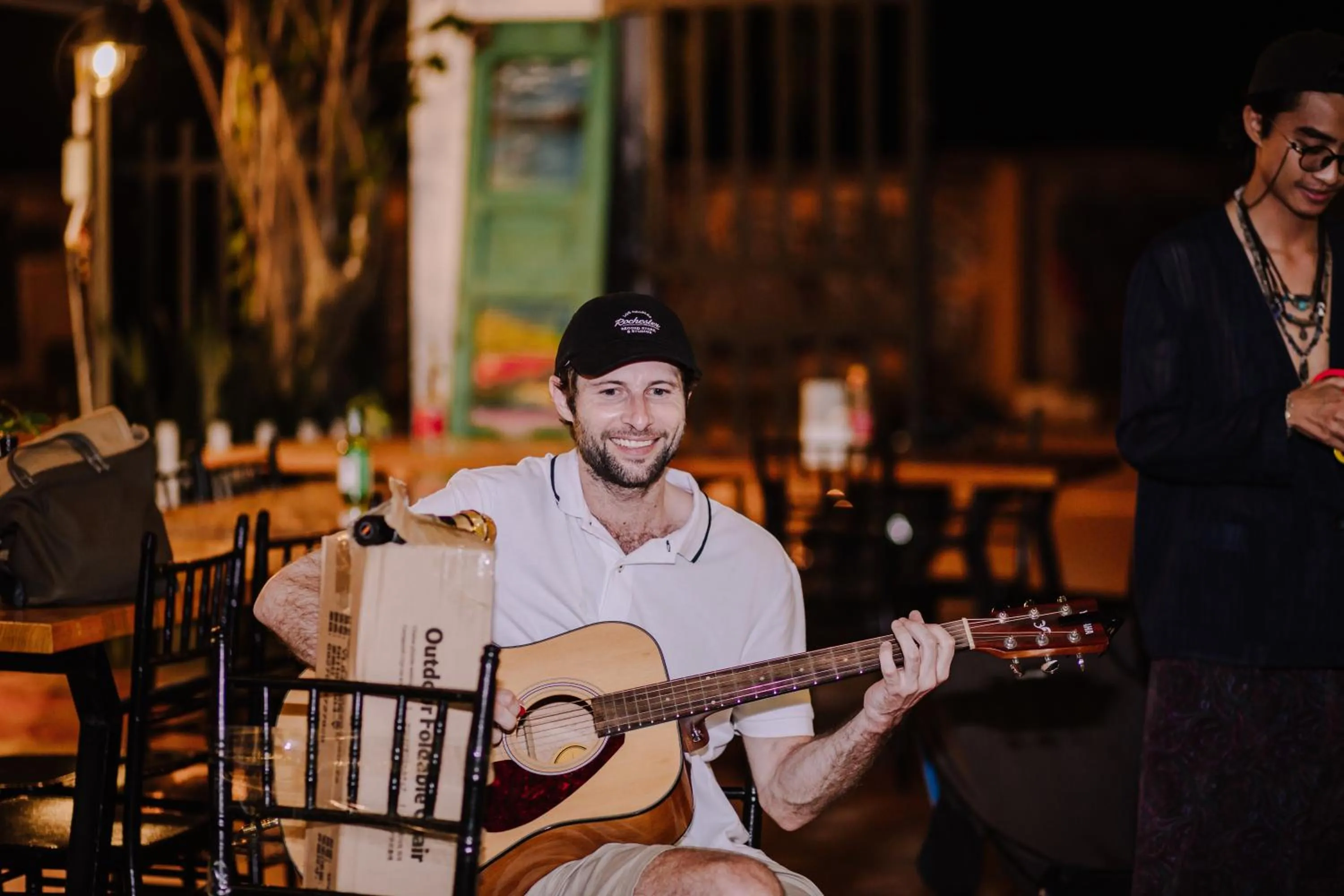 Restaurant/places to eat in Republic Hostel Cat Ba