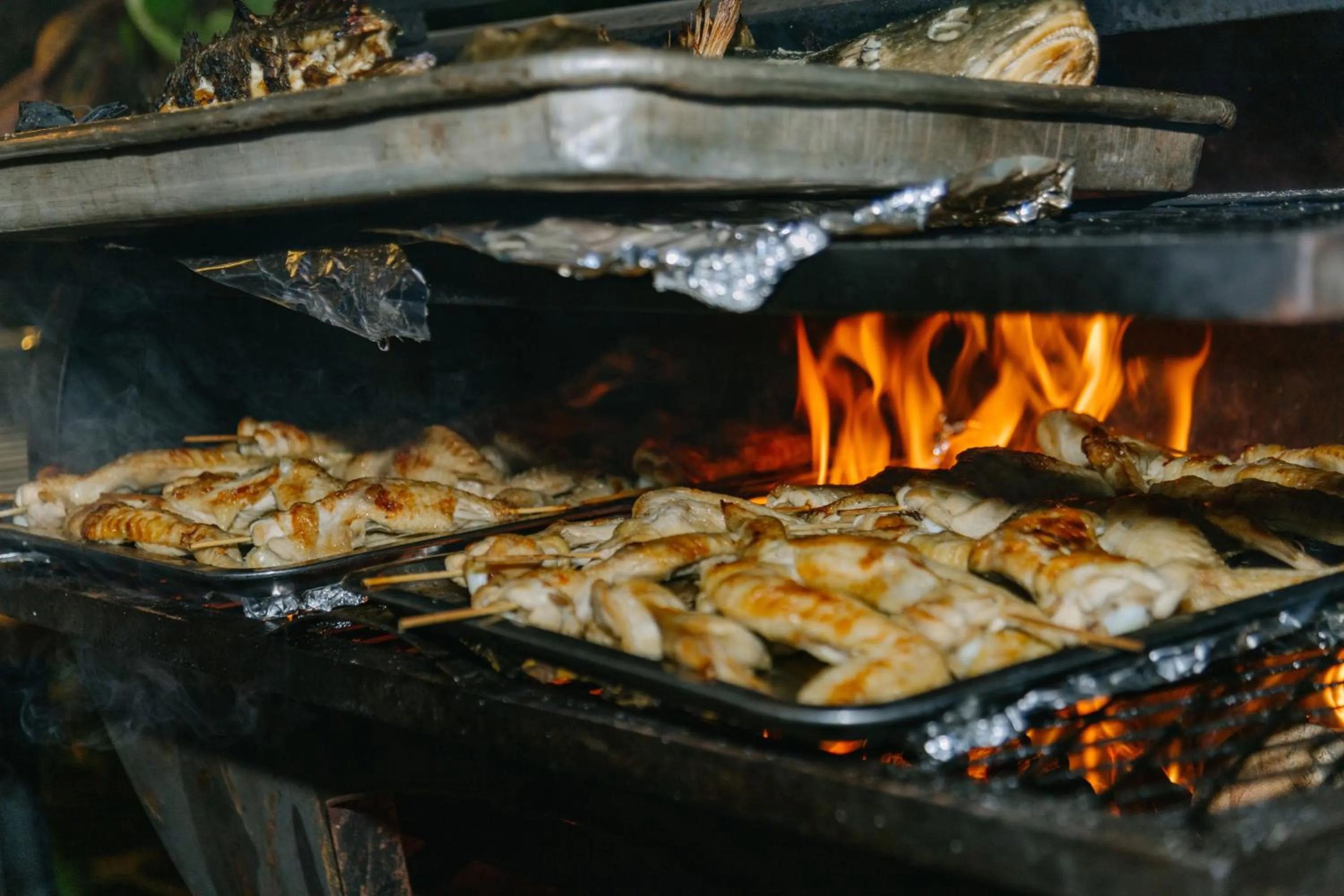 BBQ facilities in Republic Hostel Cat Ba