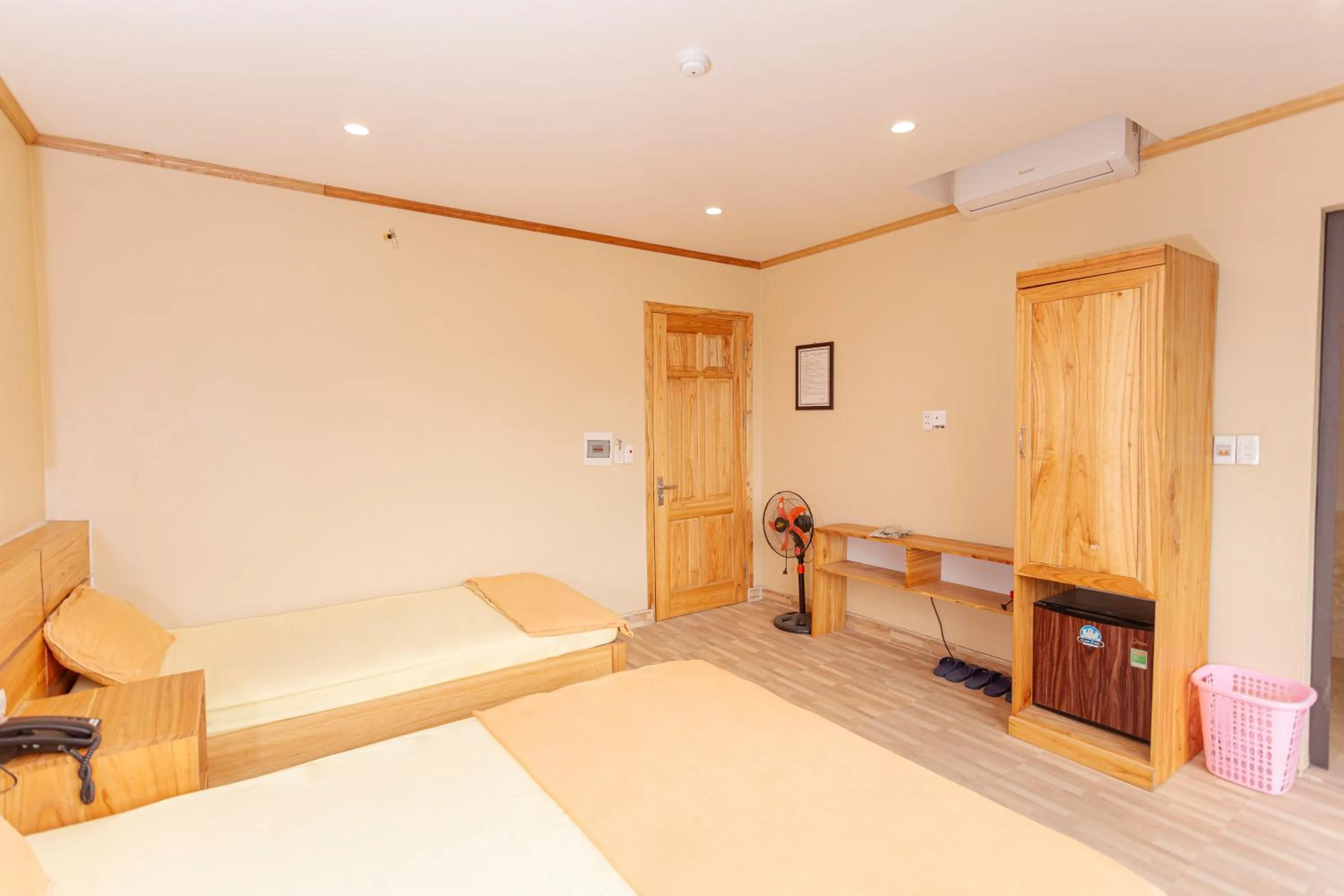 Bedroom in Republic Hostel Cat Ba