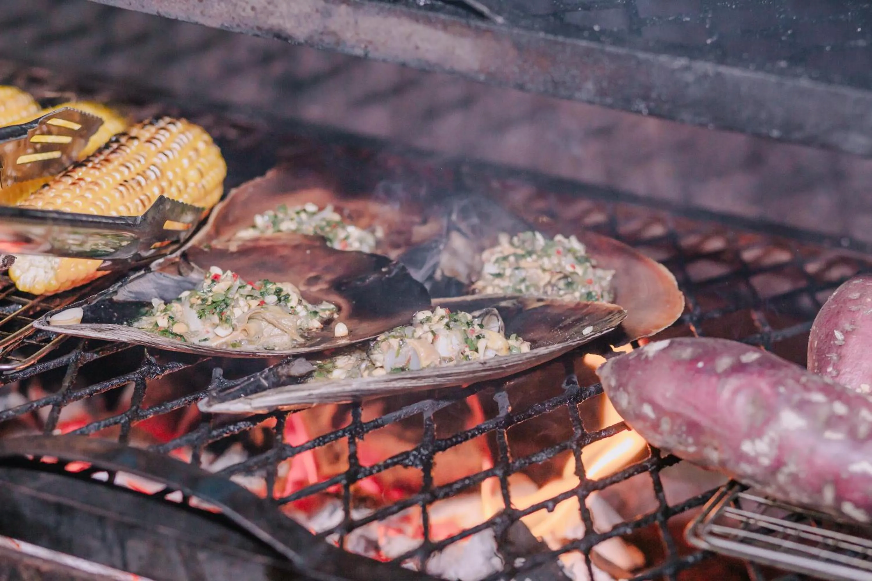 BBQ facilities in Republic Hostel Cat Ba