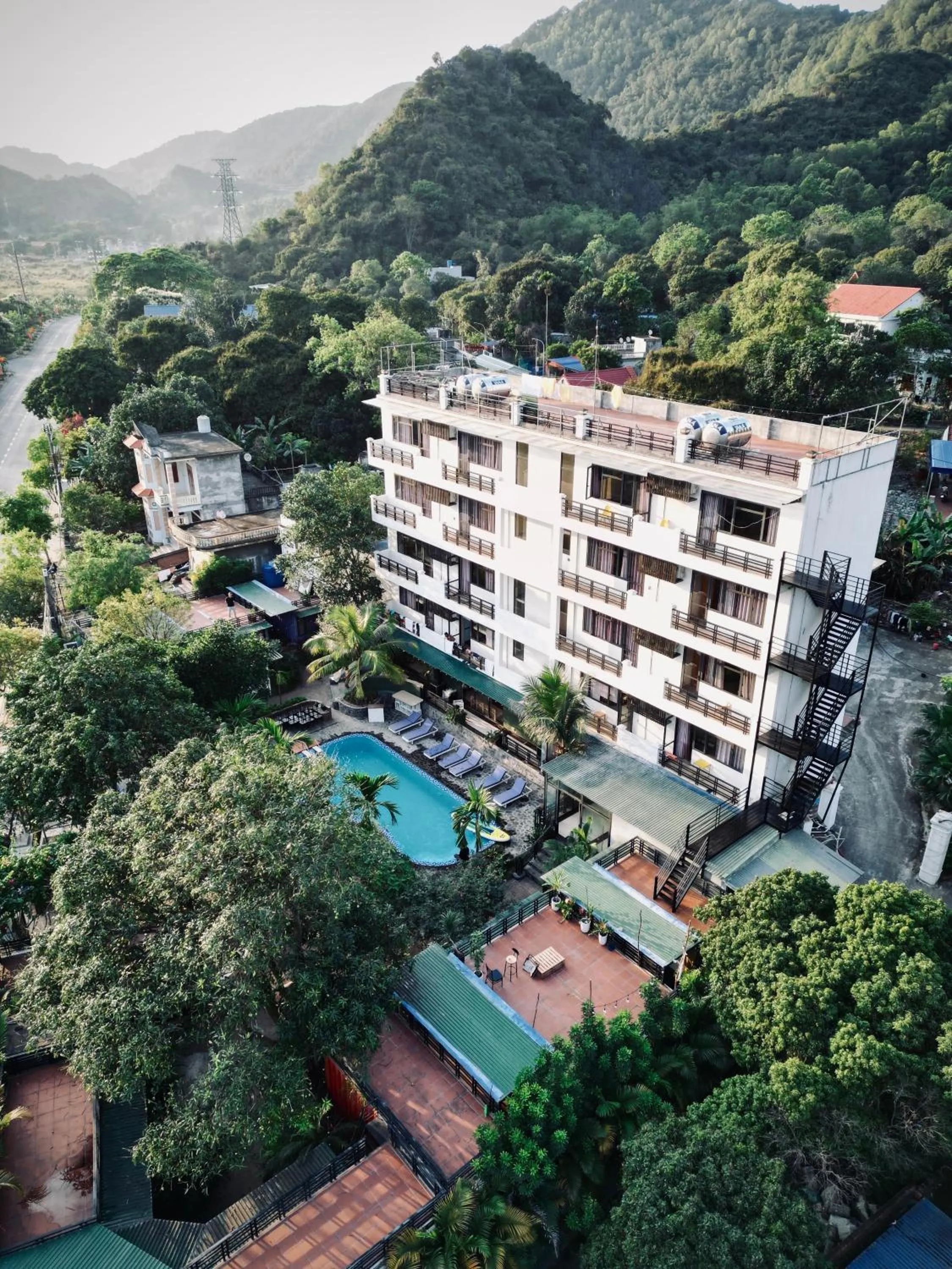 Property building in Republic Hostel Cat Ba