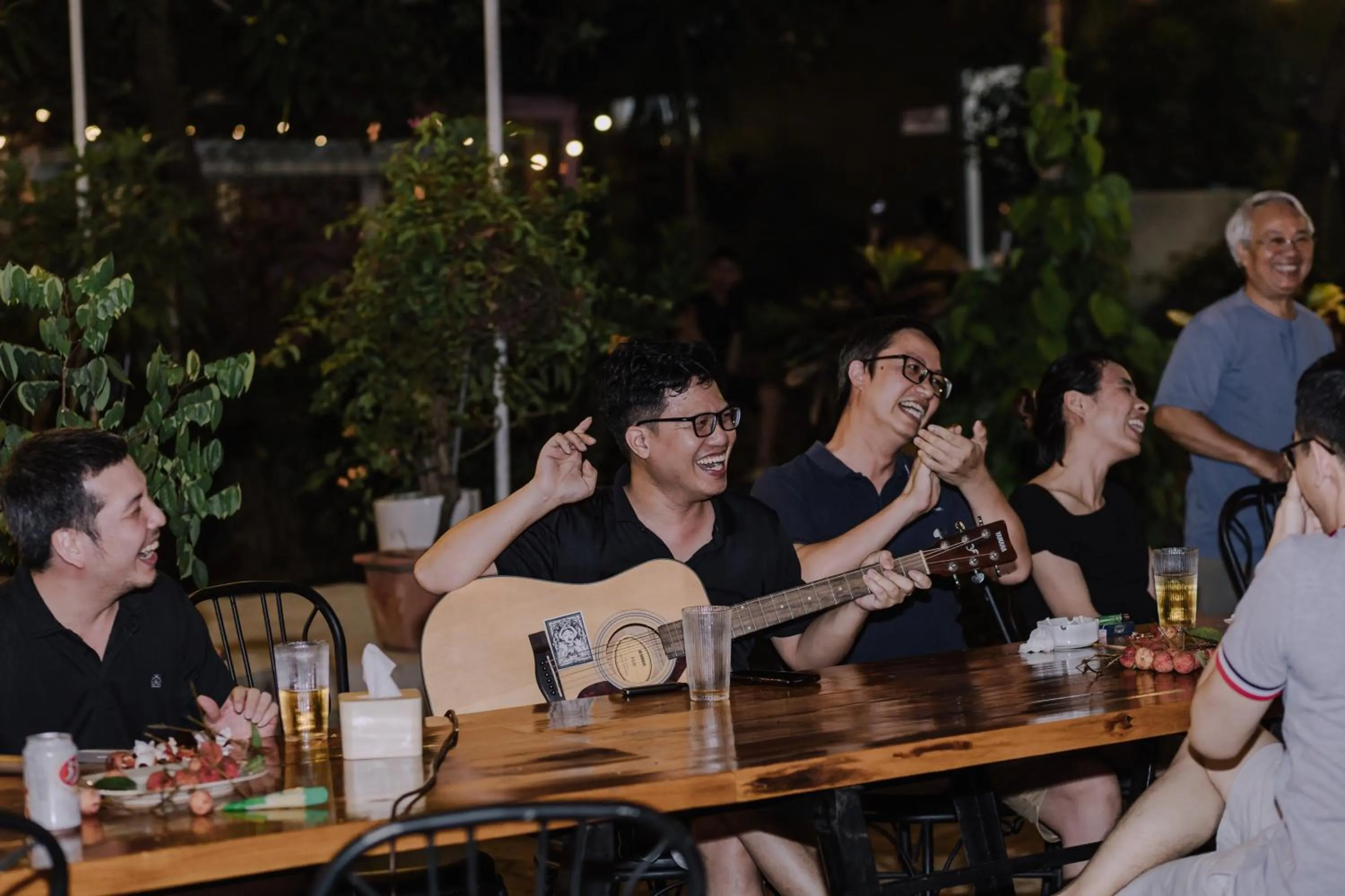 Restaurant/places to eat in Republic Hostel Cat Ba