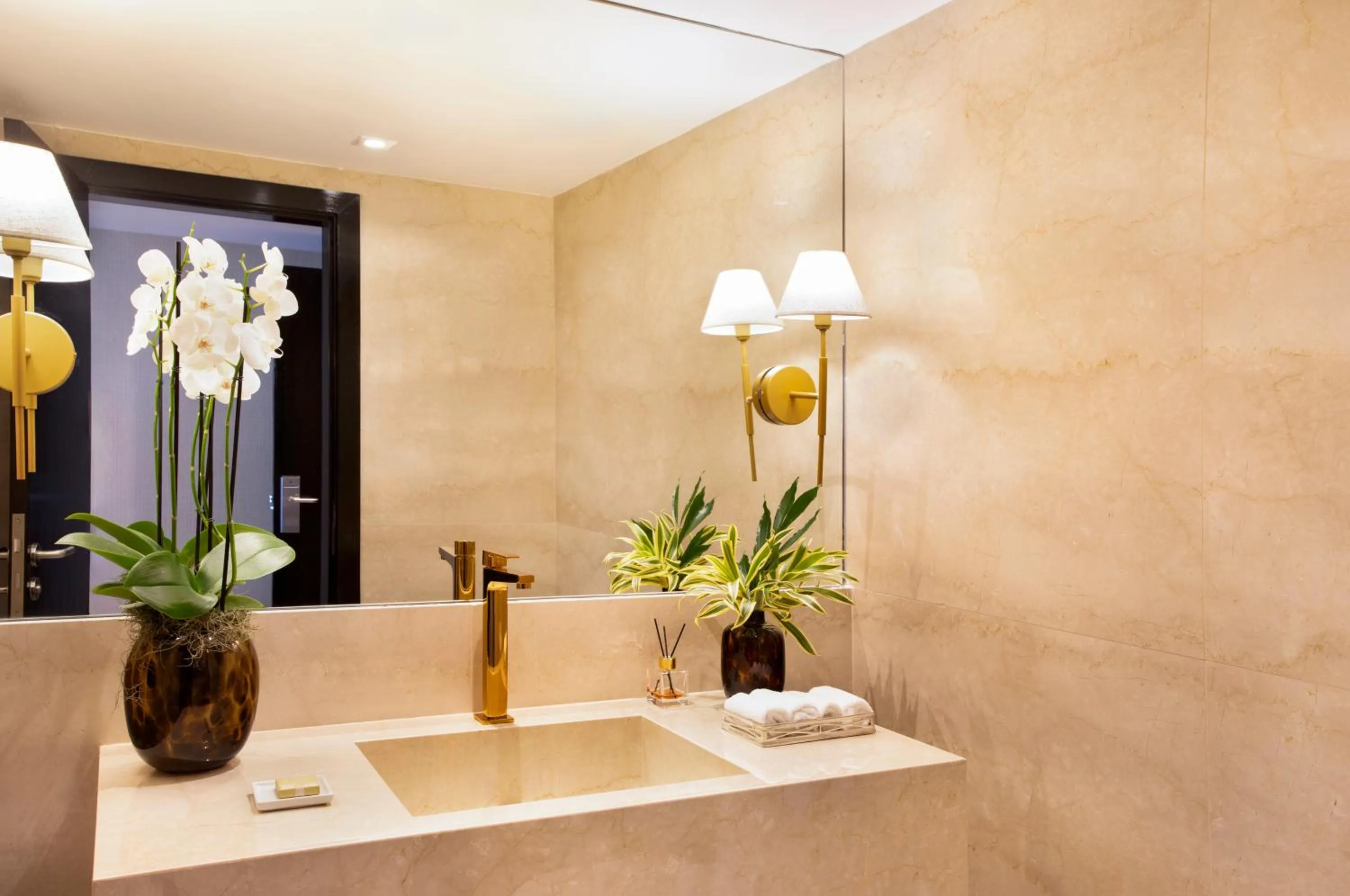 Bathroom in Windsor Leme Hotel