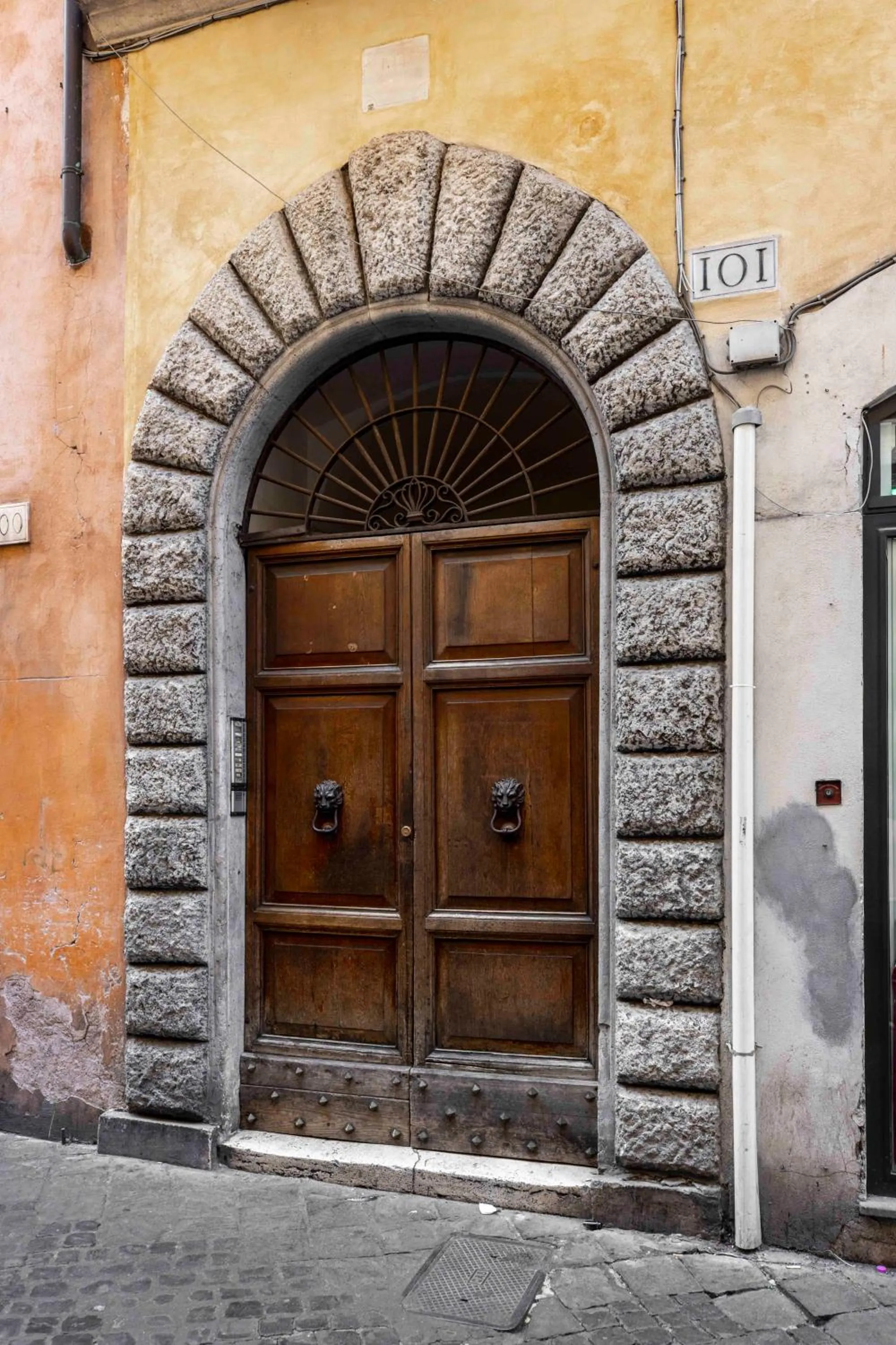 Property building in Home at Rome Luxury Navona Guesthouse
