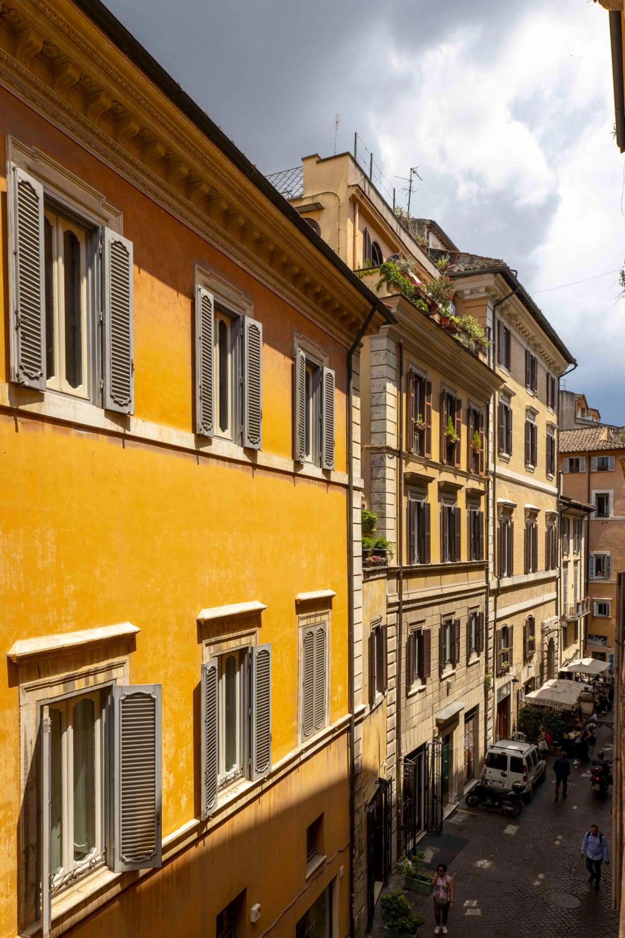Property building in Home at Rome Luxury Navona Guesthouse