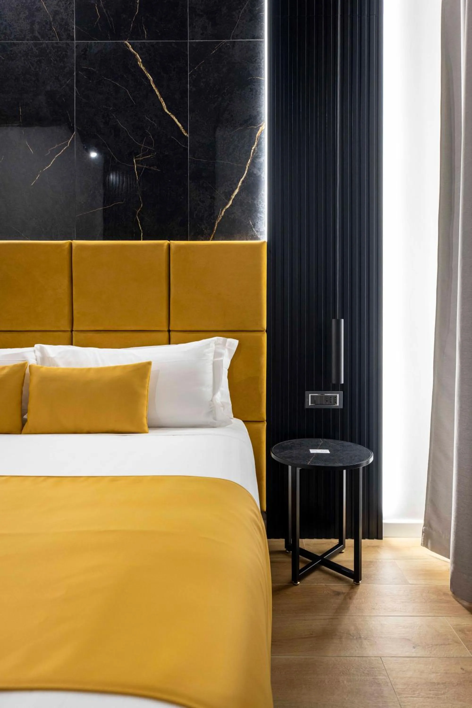 Bed in Home at Rome Luxury Navona Guesthouse