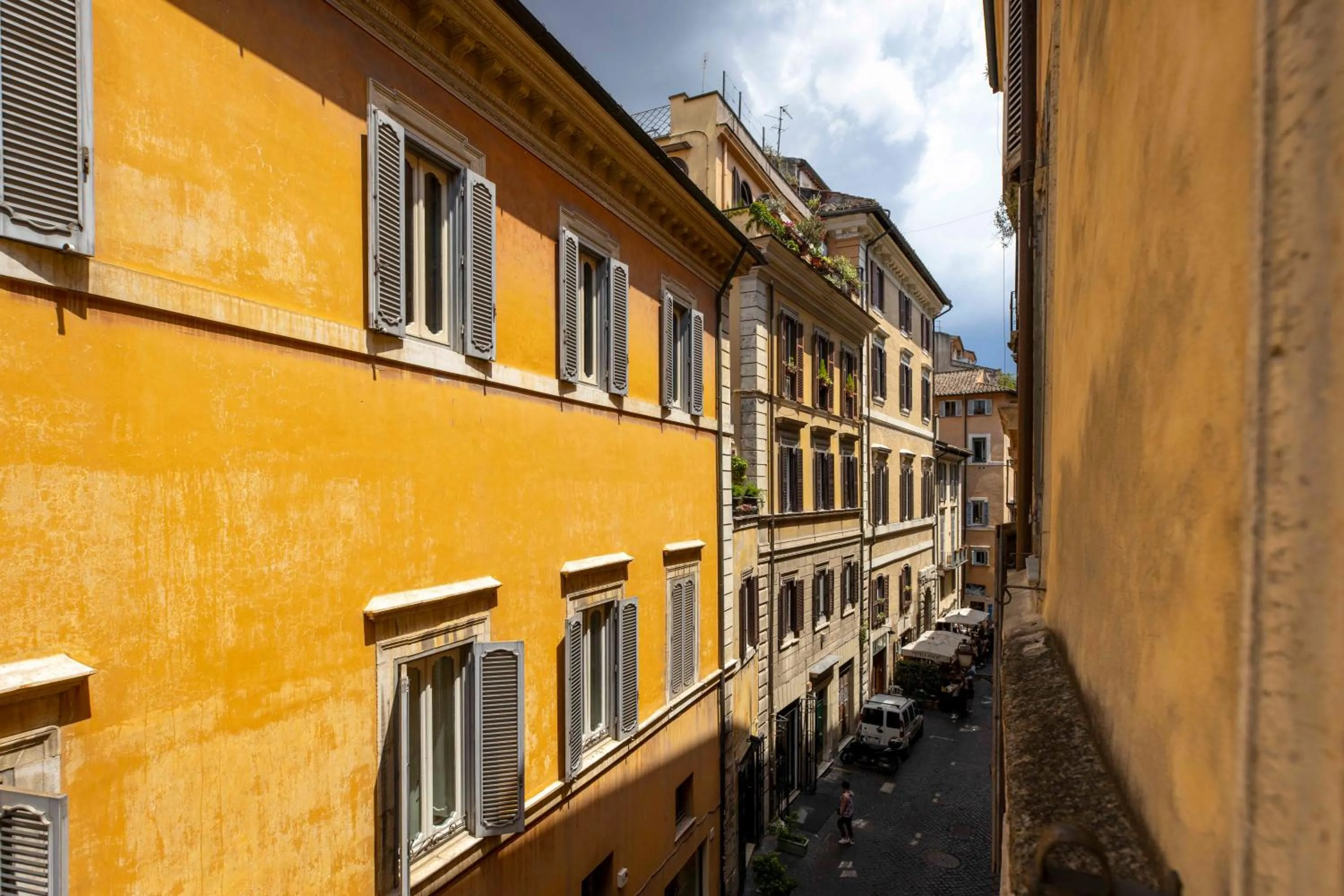 Property building in Home at Rome Luxury Navona Guesthouse