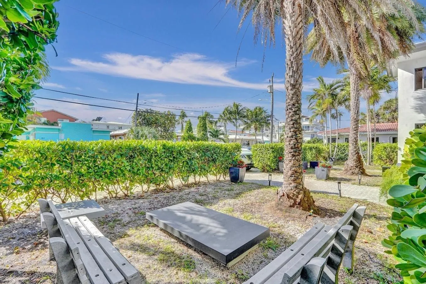 Waves On Walnut - Beach Access