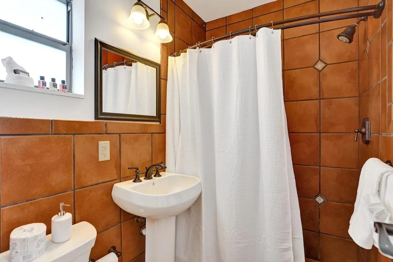 Waves On Walnut - Beach Access