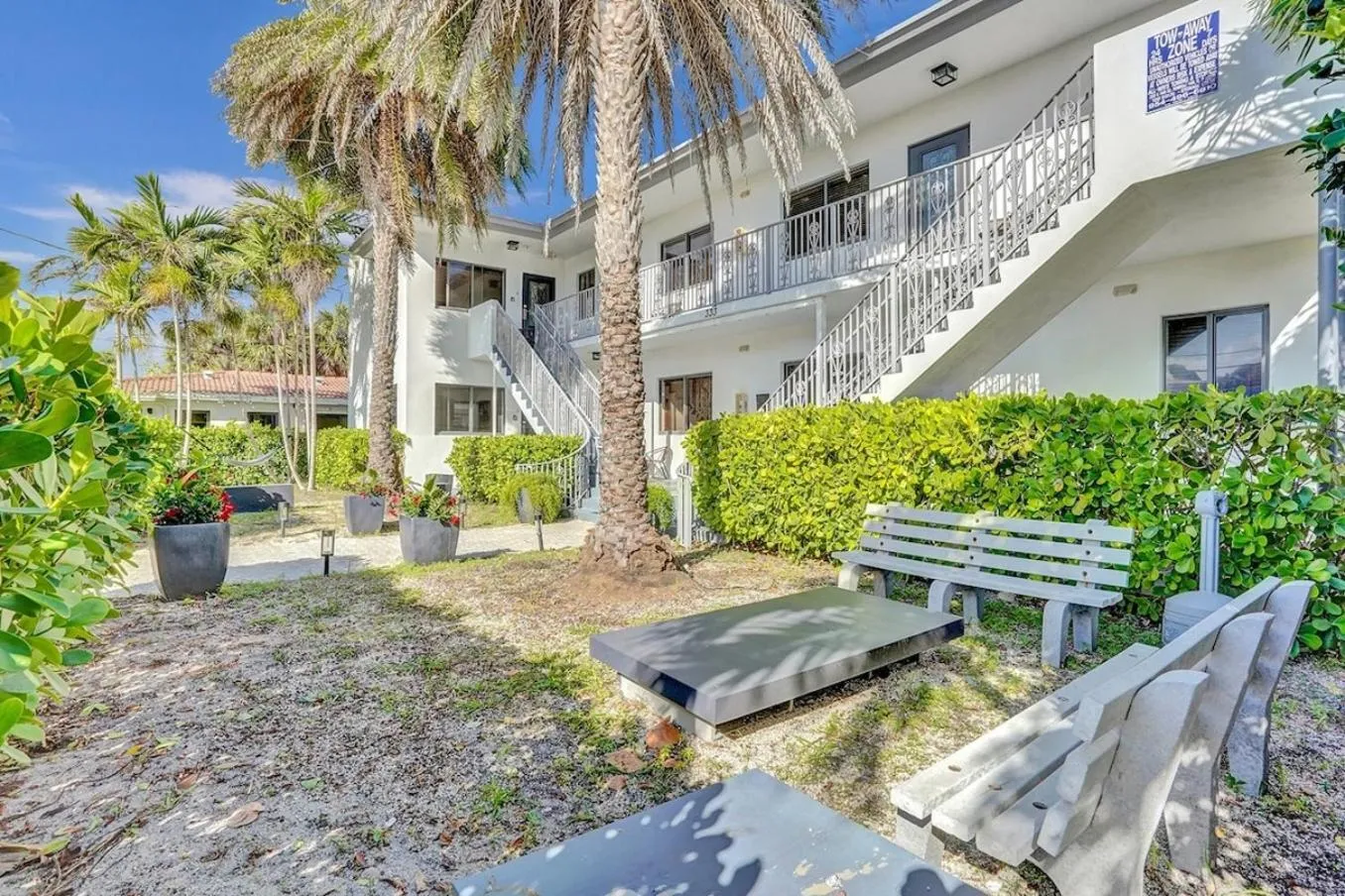 Waves On Walnut - Beach Access