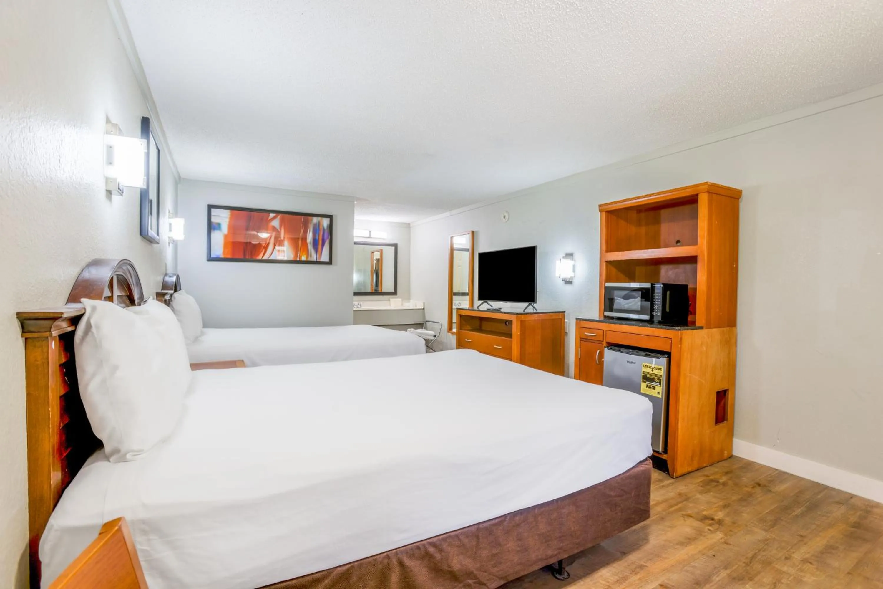 Bedroom, Bed in Cozy Garden Inn By OYO Hwy 40 Richmond