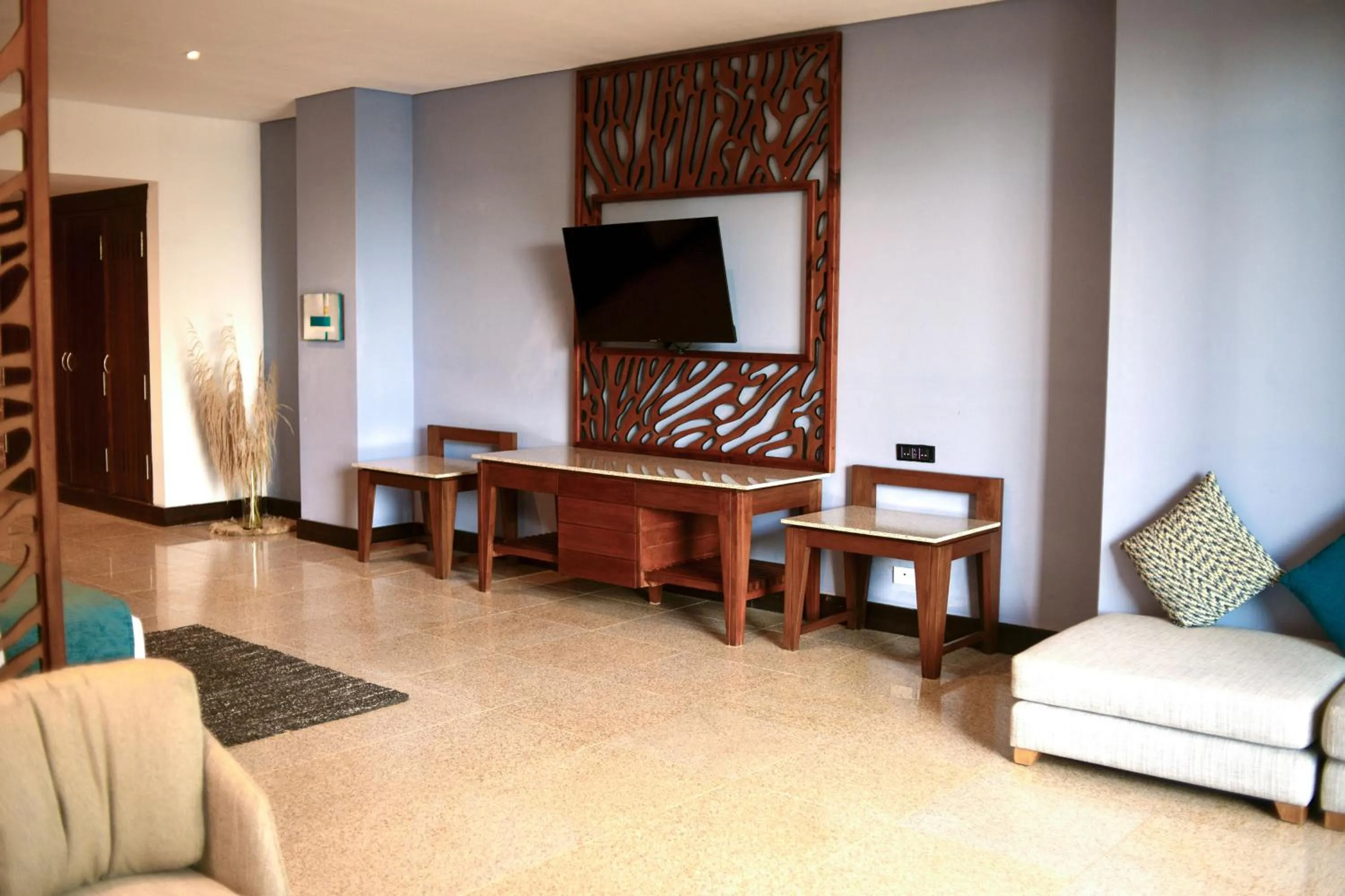 TV and multimedia in Castillete Hotel & Beach Club