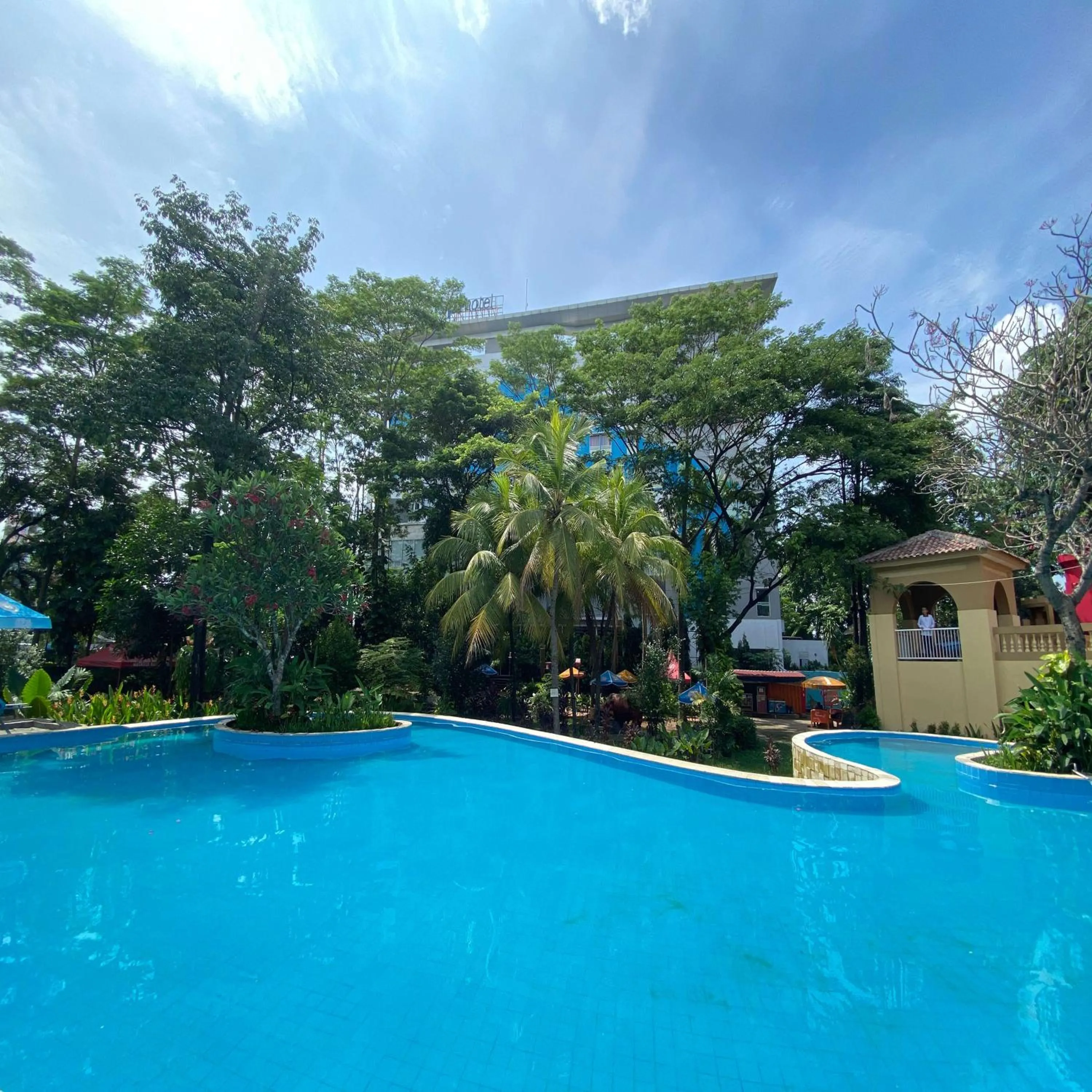 Garden in Ispi Hotel Cikarang Festival