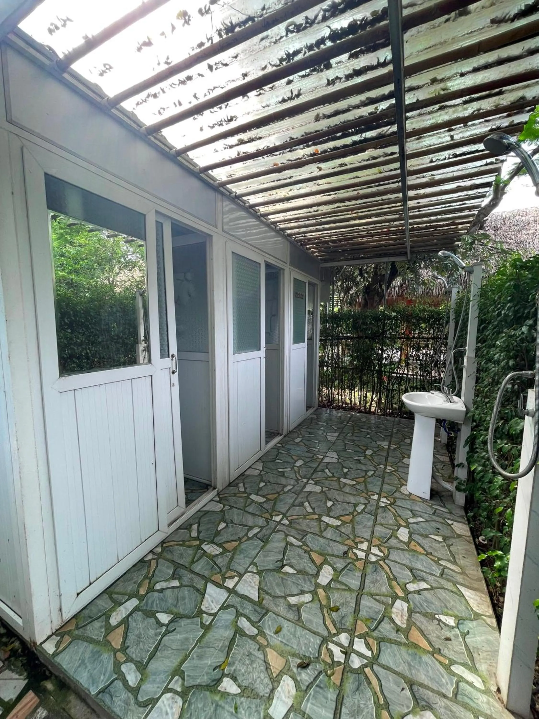 Garden in Hoa Lu Garden Resort