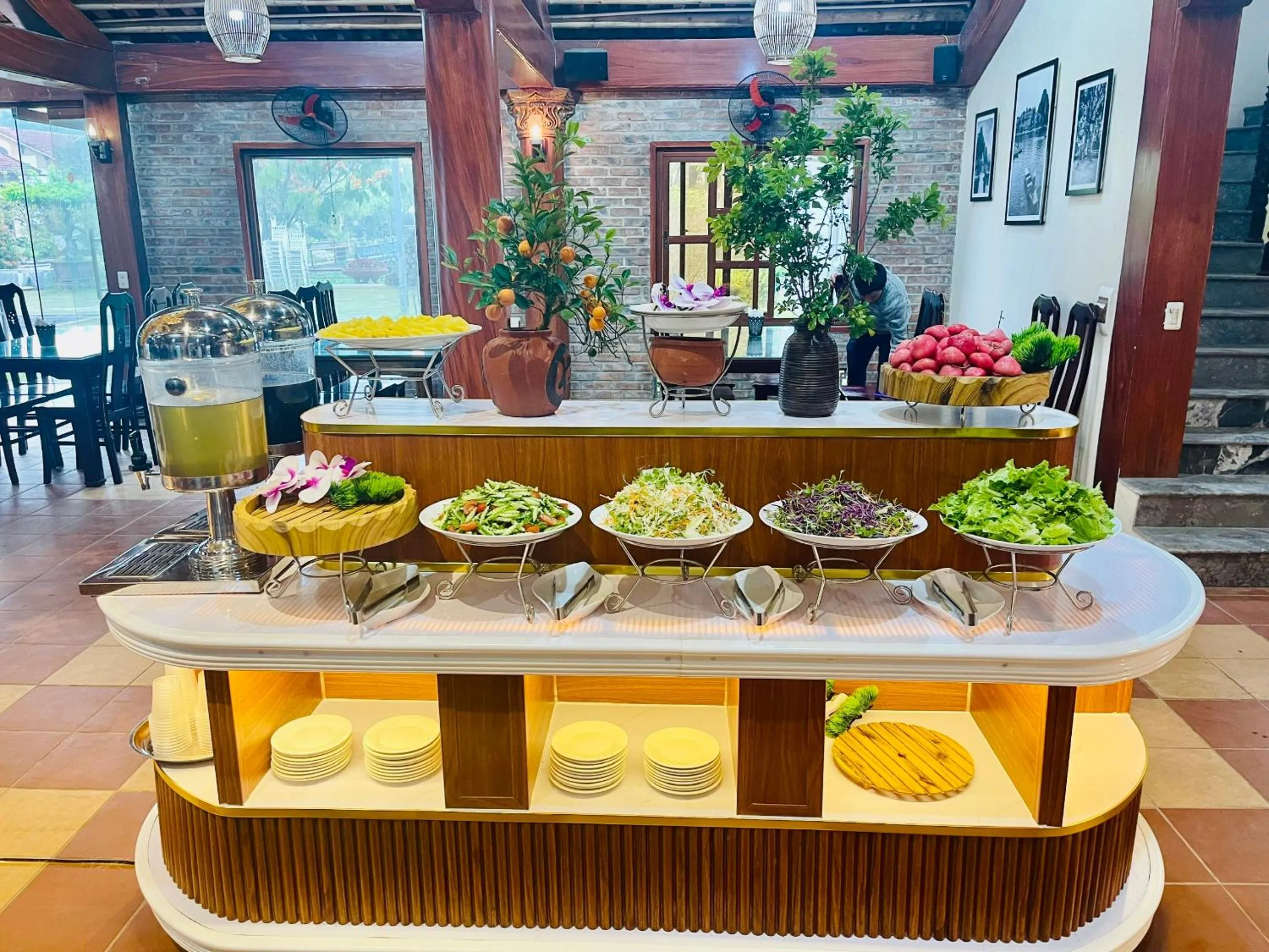 Breakfast in Hoa Lu Garden Resort