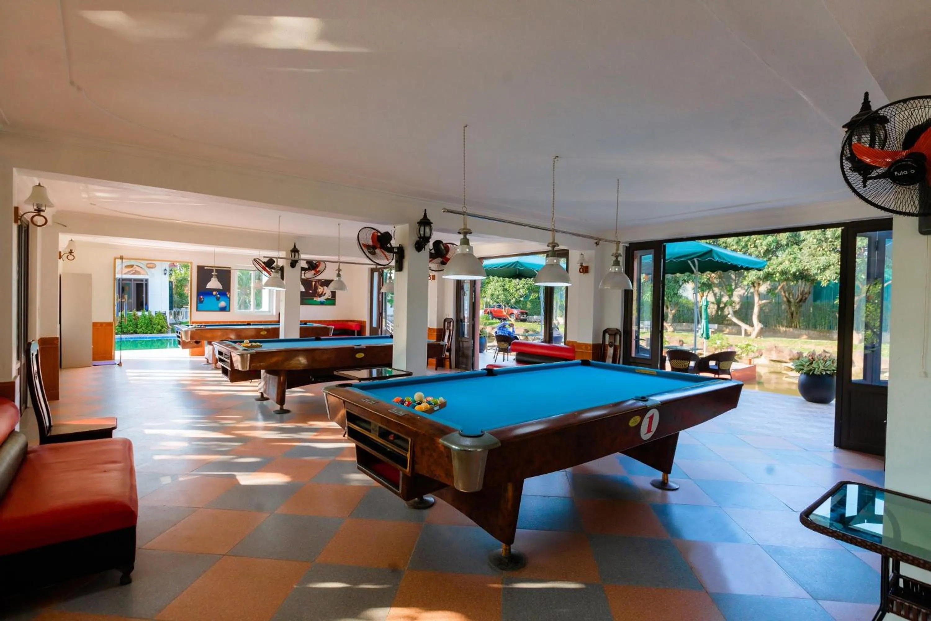 Billiard in Hoa Lu Garden Resort