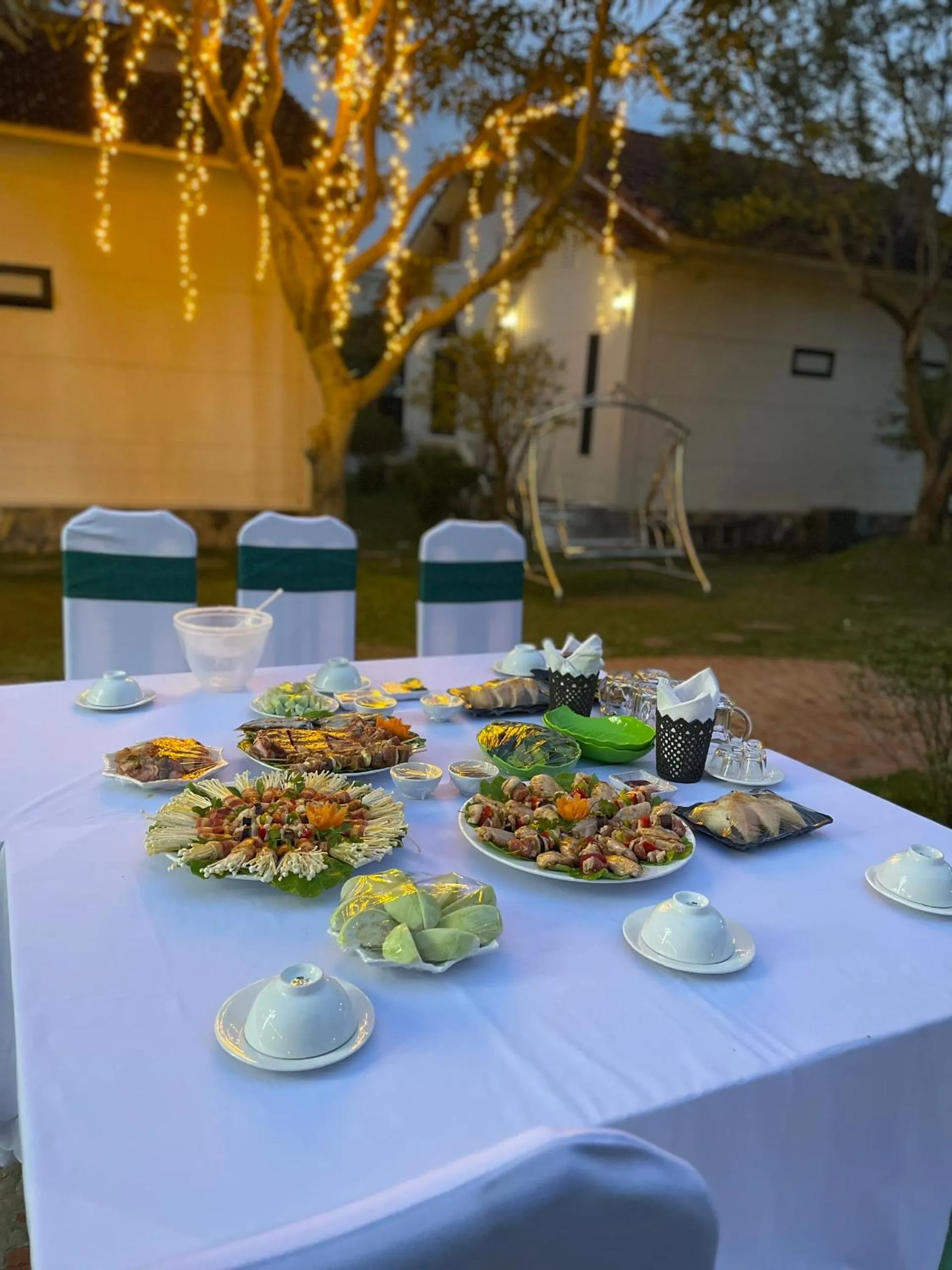 BBQ facilities in Hoa Lu Garden Resort
