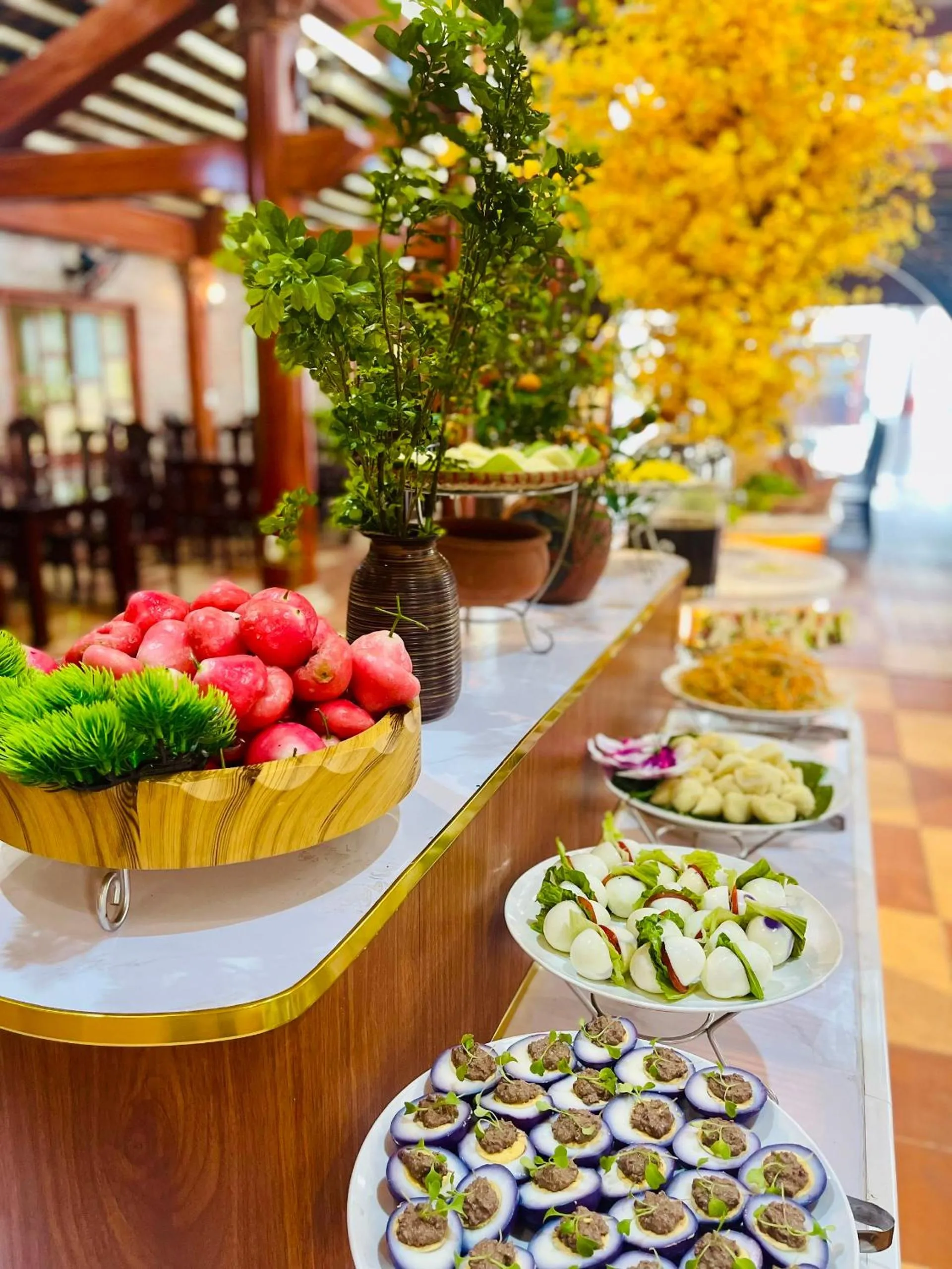 Breakfast in Hoa Lu Garden Resort