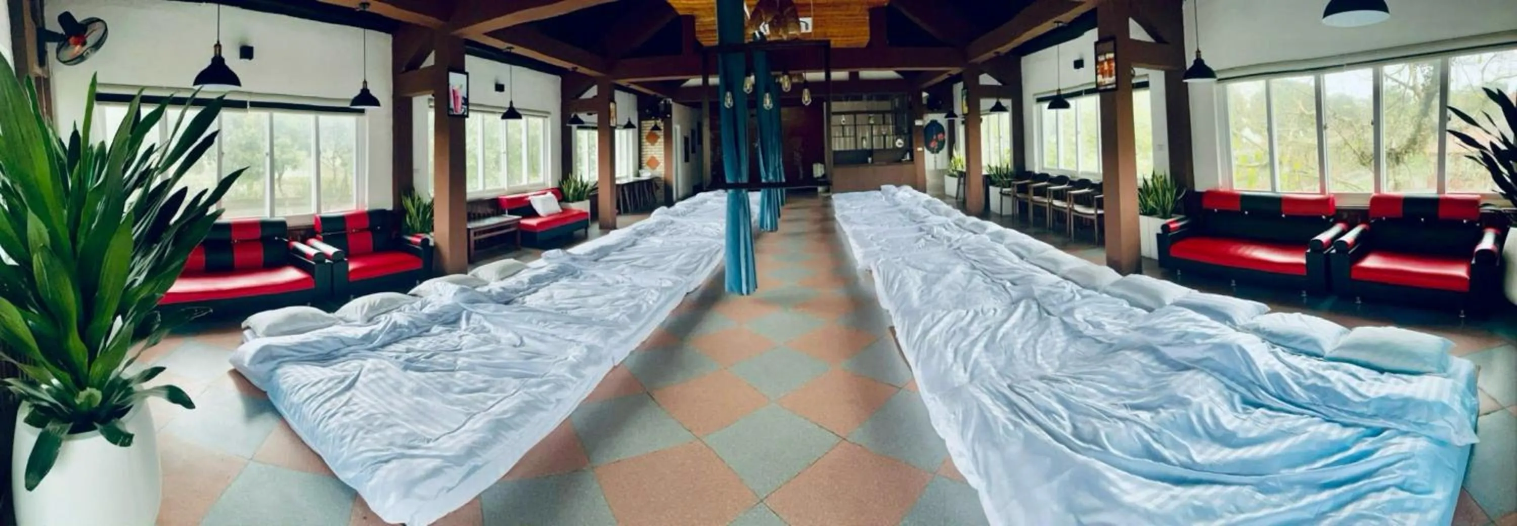 Photo of the whole room in Hoa Lu Garden Resort