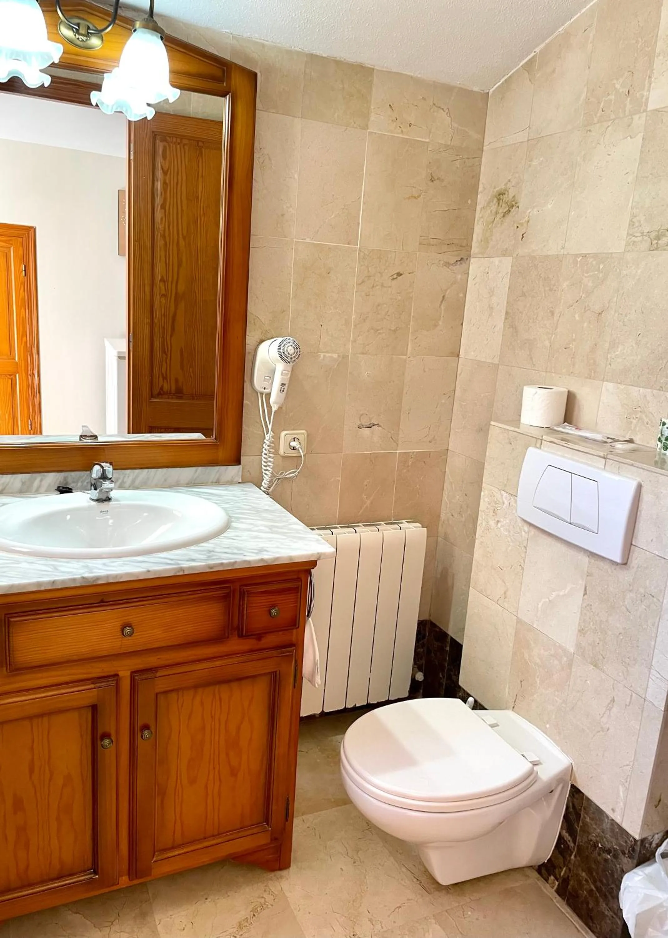 Bathroom in Aparthotel Bahia Pinosol