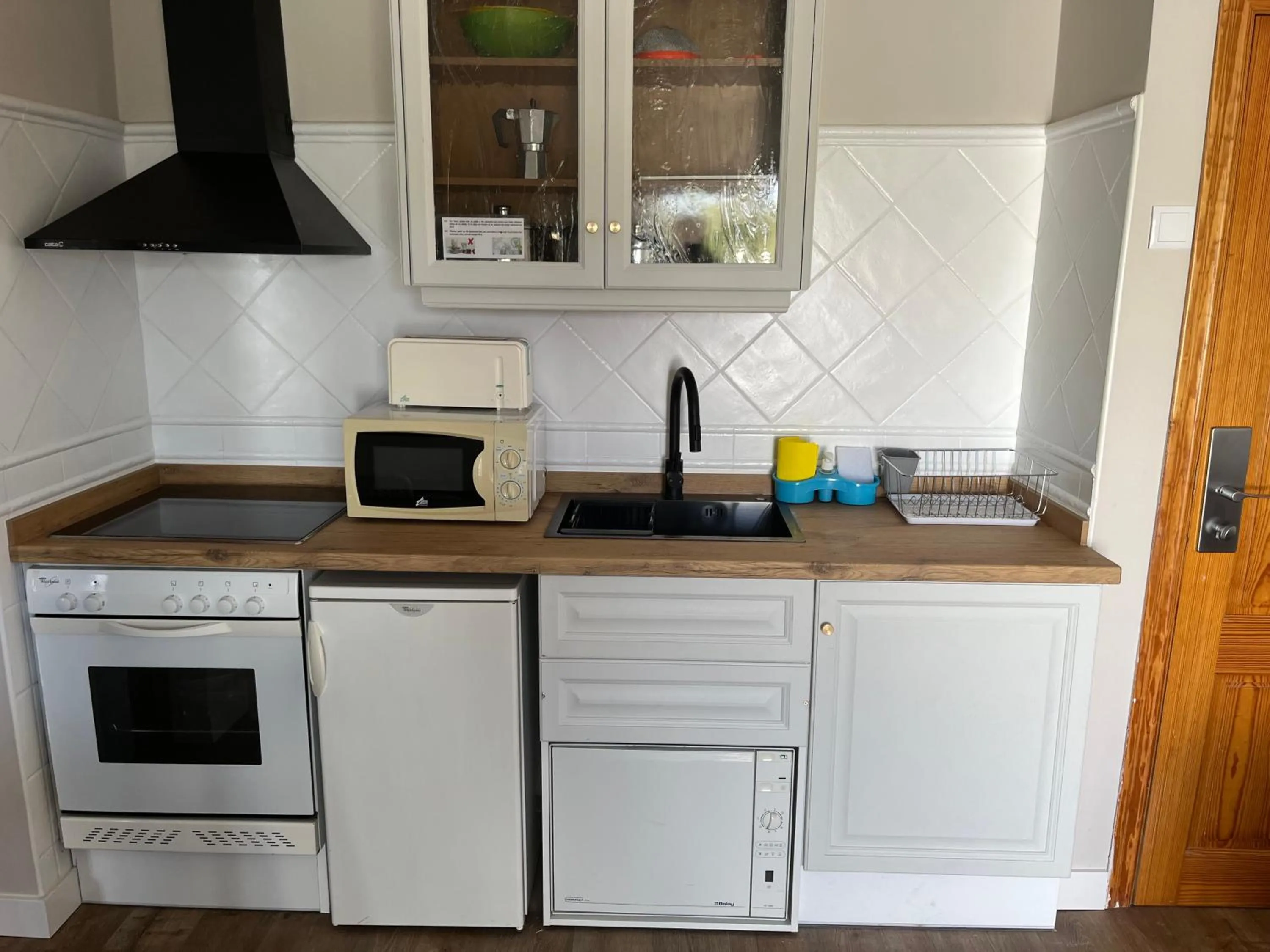 Kitchen or kitchenette in Aparthotel Bahia Pinosol