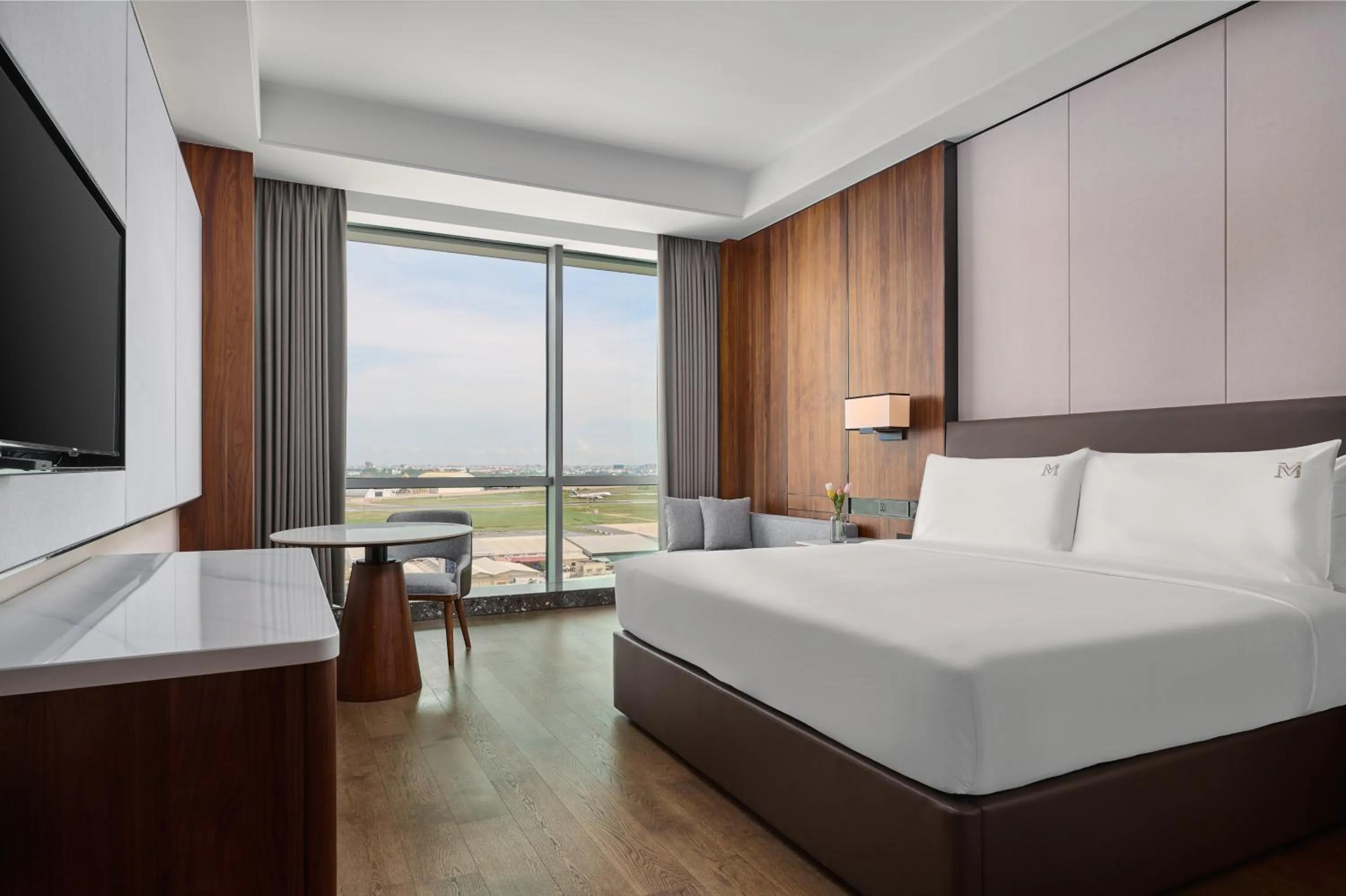 Deluxe King Room in VM Hotel