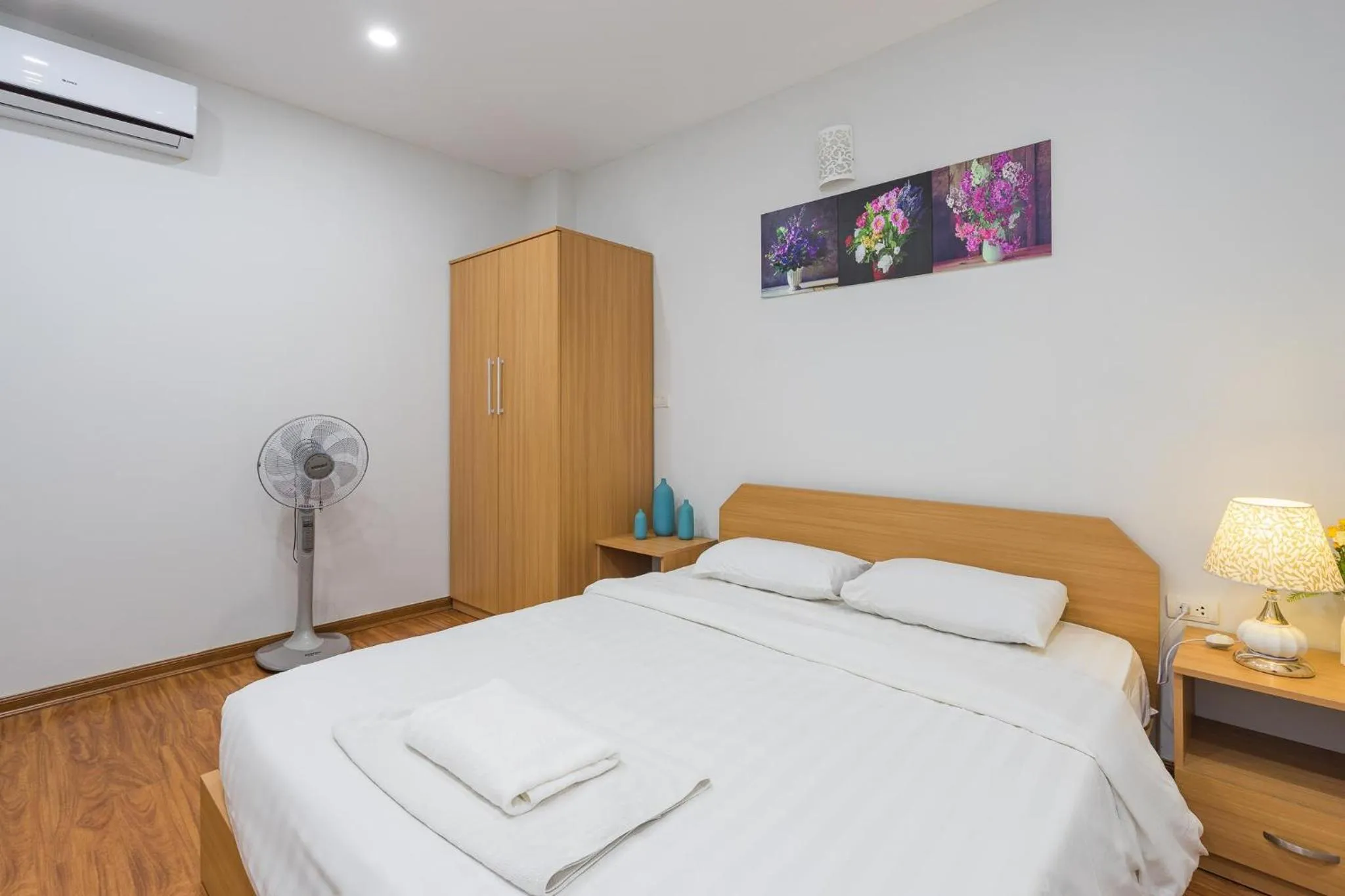 Bed in Granda Quan Hoa Apartment