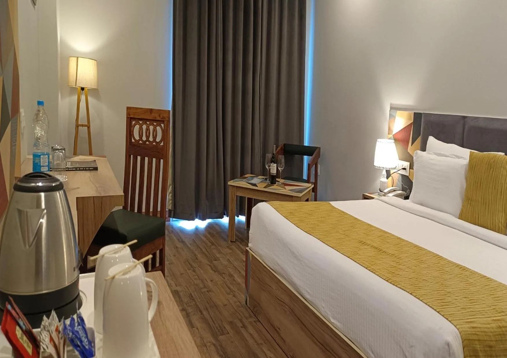 Bed in Hotel Square One by D'Polo Dharamshala