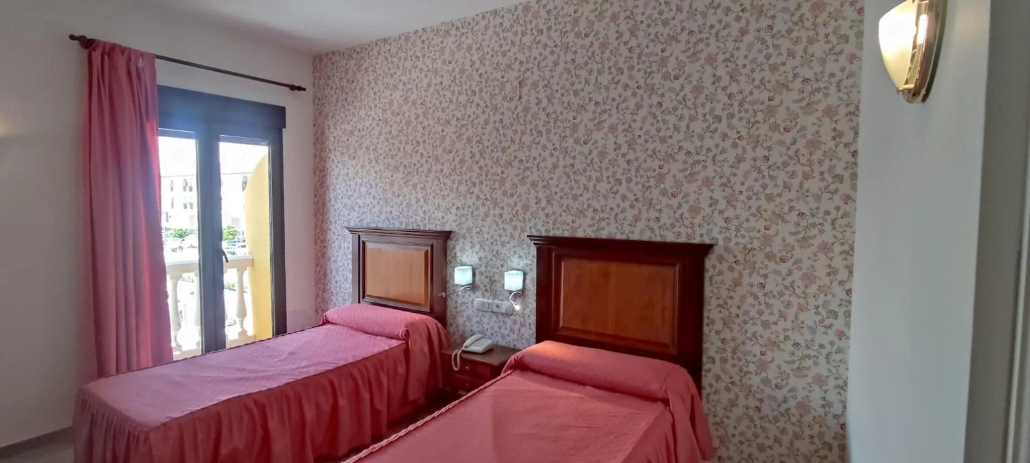 Other, Bed in Hotel El Doncel