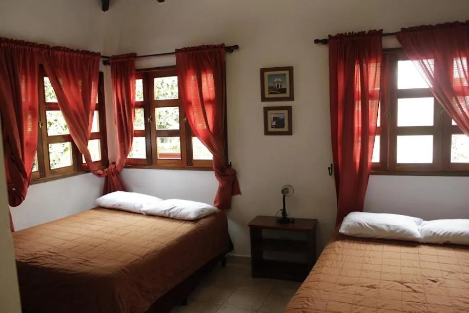 Bathroom, Bed in Hotel y Jardines Casa Búho