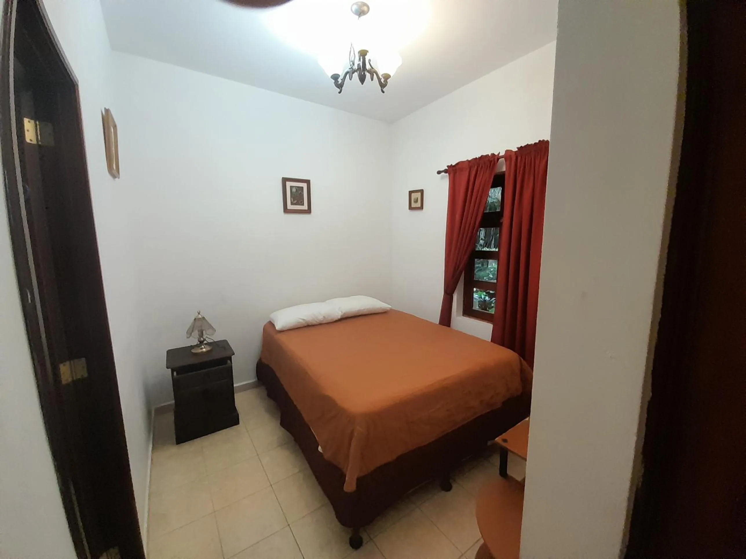 Bedroom, Bed in Hotel y Jardines Casa Búho