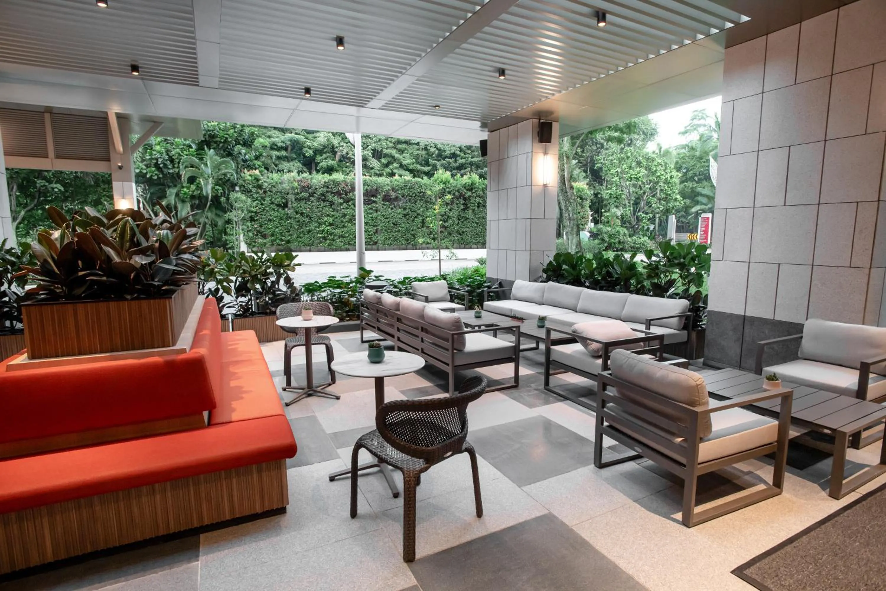 Lobby or reception in Resorts World Sentosa - Hotel Ora