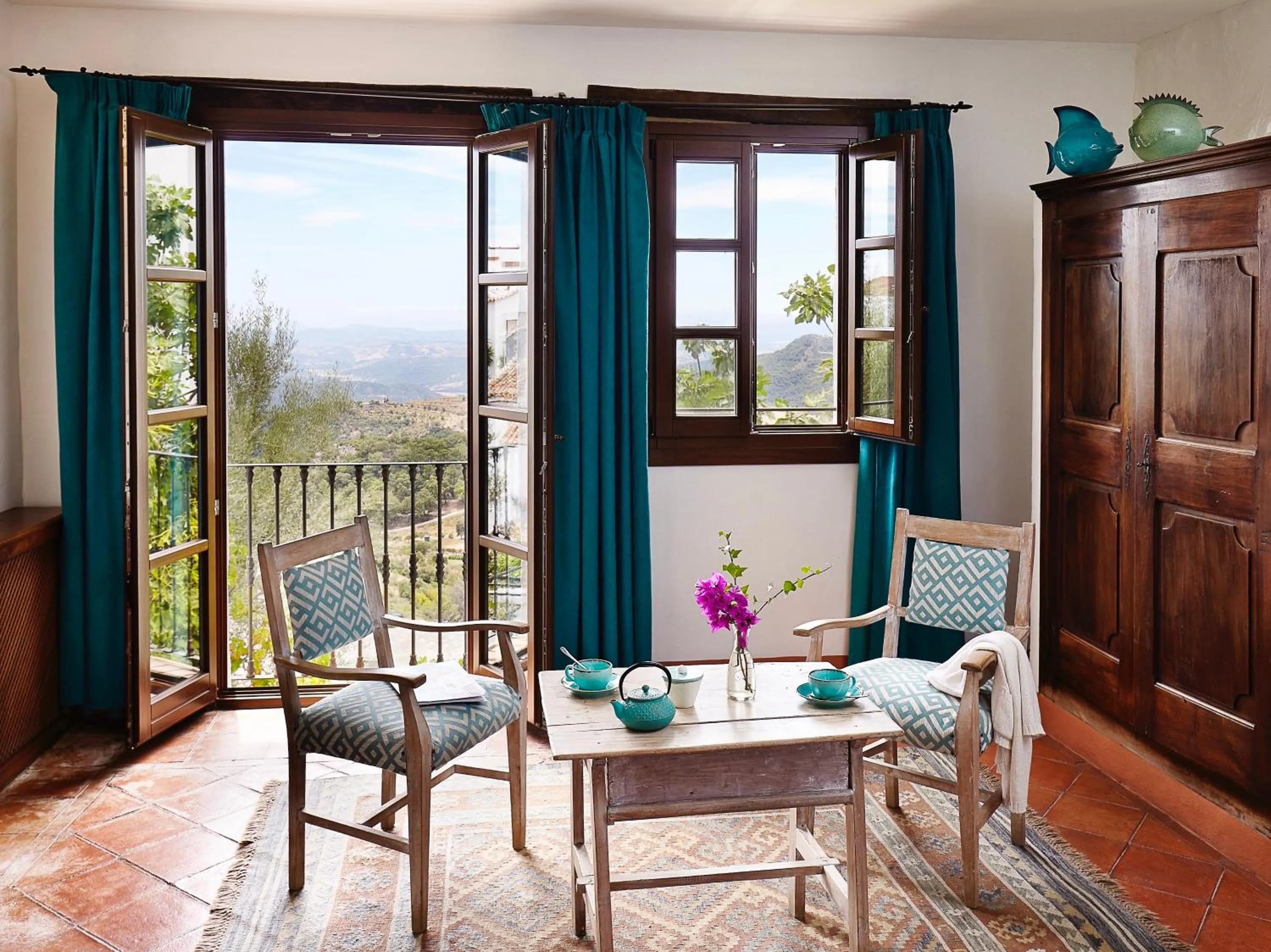 Seating area in La Fructuosa