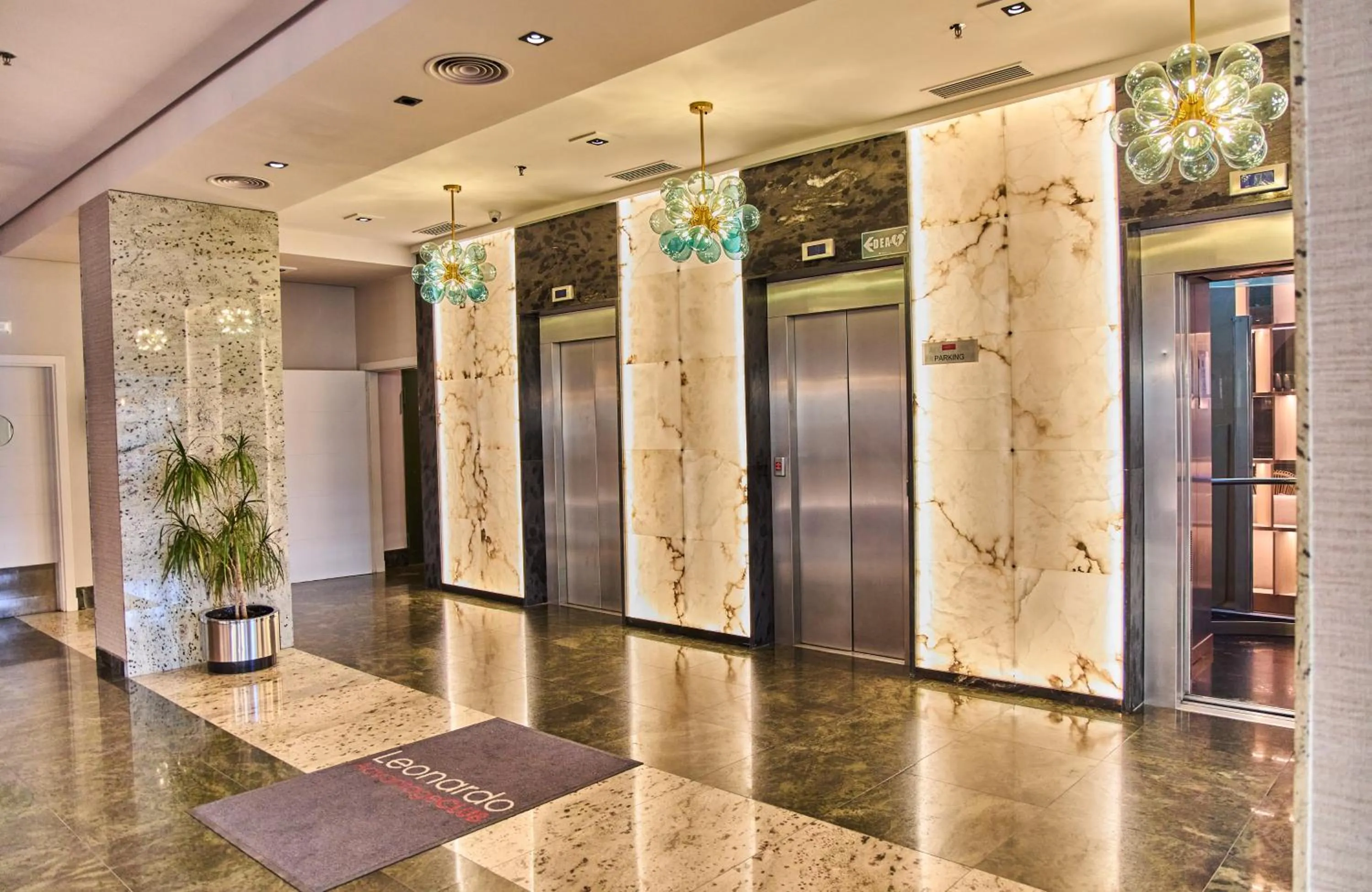 Lobby or reception in Leonardo Hotel Fuengirola Costa del Sol
