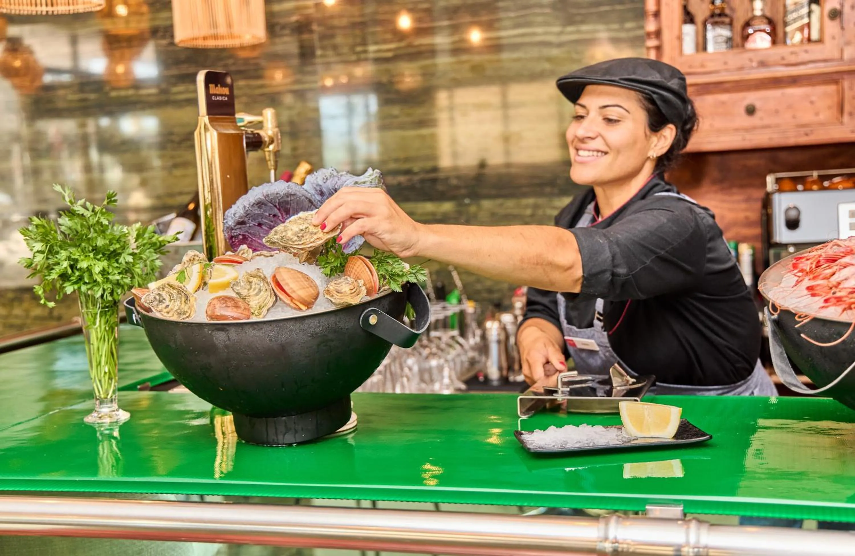 Restaurant/places to eat in Leonardo Hotel Fuengirola Costa del Sol