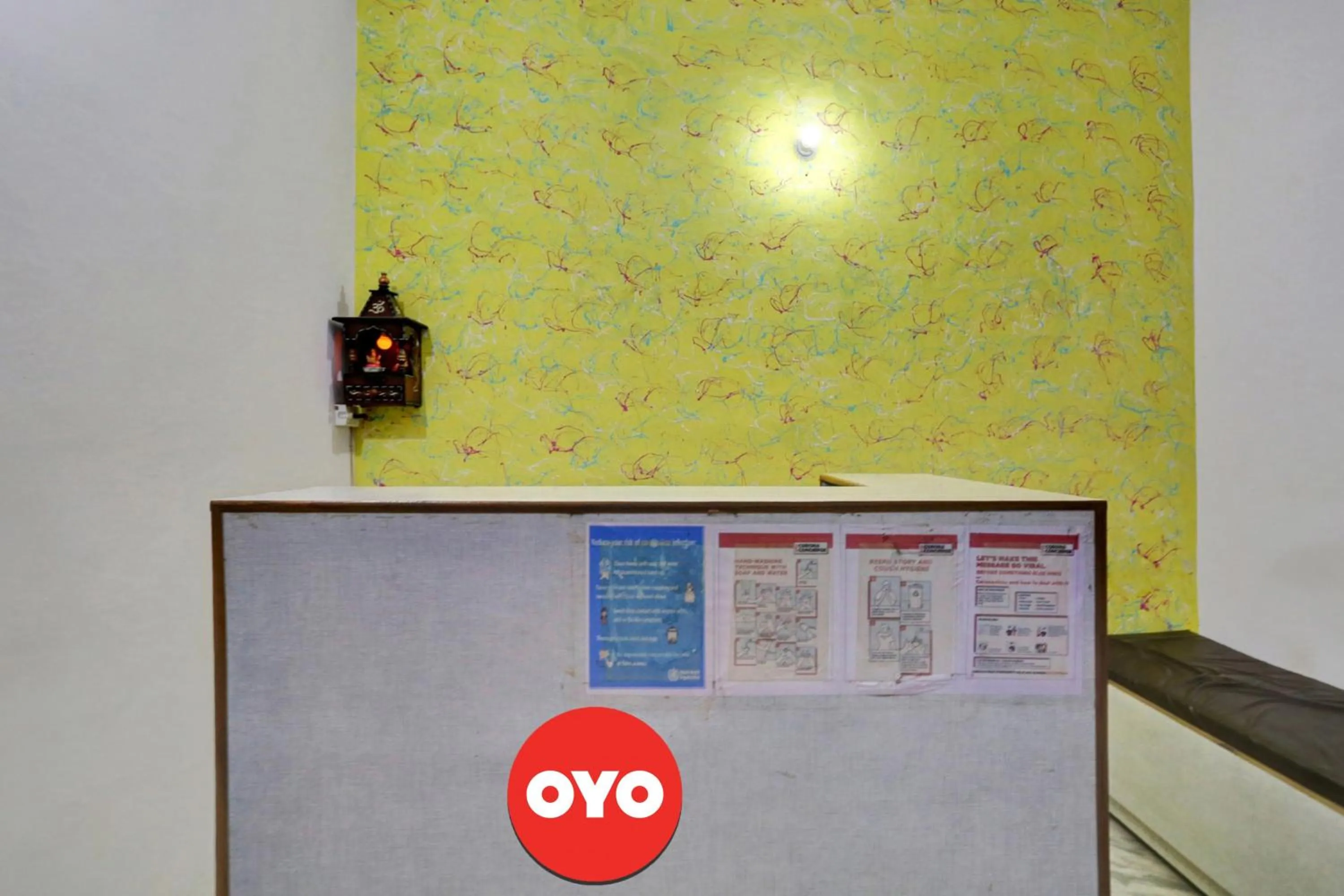 Lobby or reception in Hotel O Hotel Royal Palace