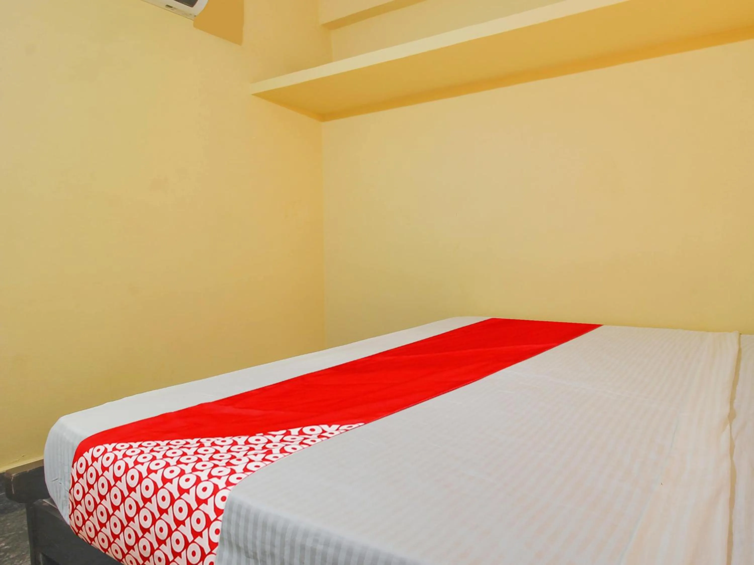 Bedroom, Bed in Hotel O by OYO AM Luxury AC ROOM'S