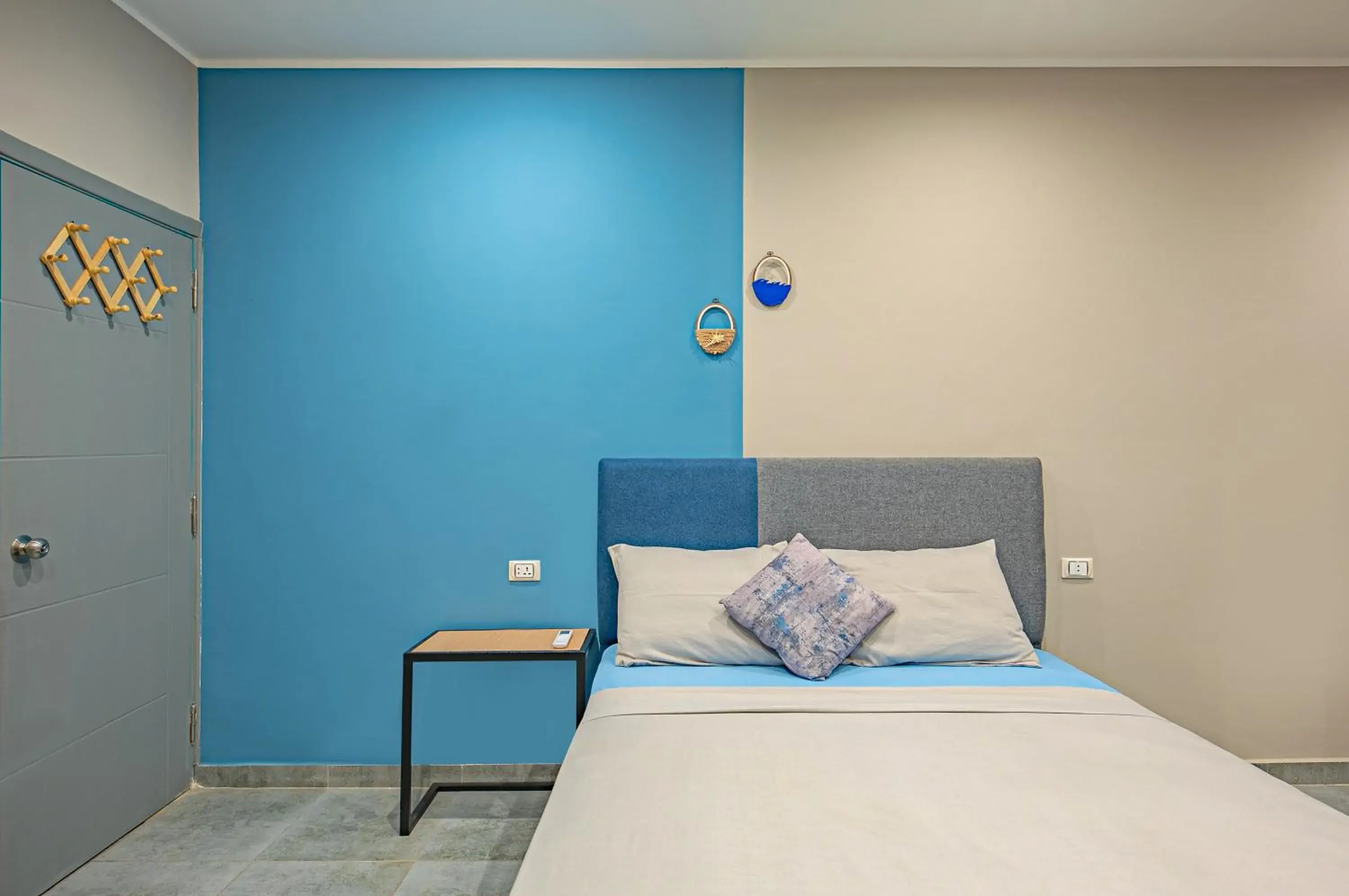 Double Room with Private Bathroom - single occupancy in Bedcoin Hostel Double Room with Private Bathroom - single occupancy in Bedcoin Hostel