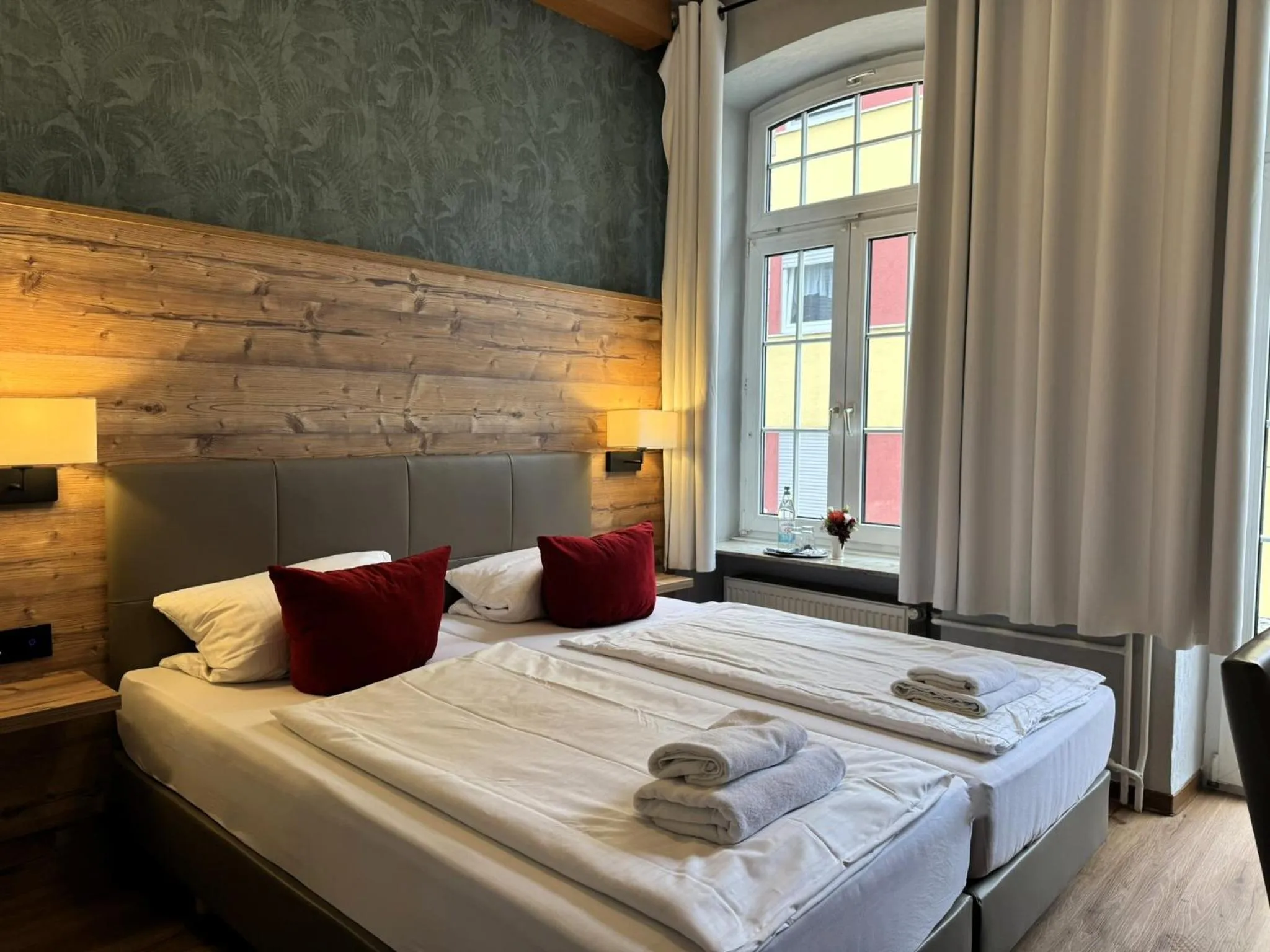 Photo of the whole room, Bed in Nostalgie Altstadthotel Kornpforte