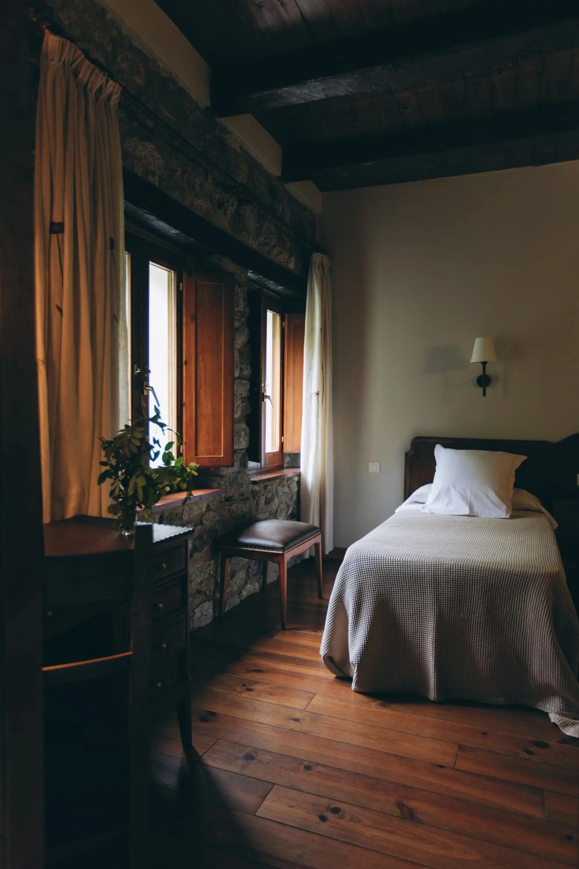 Decorative detail, Bed in Hotel Caldas