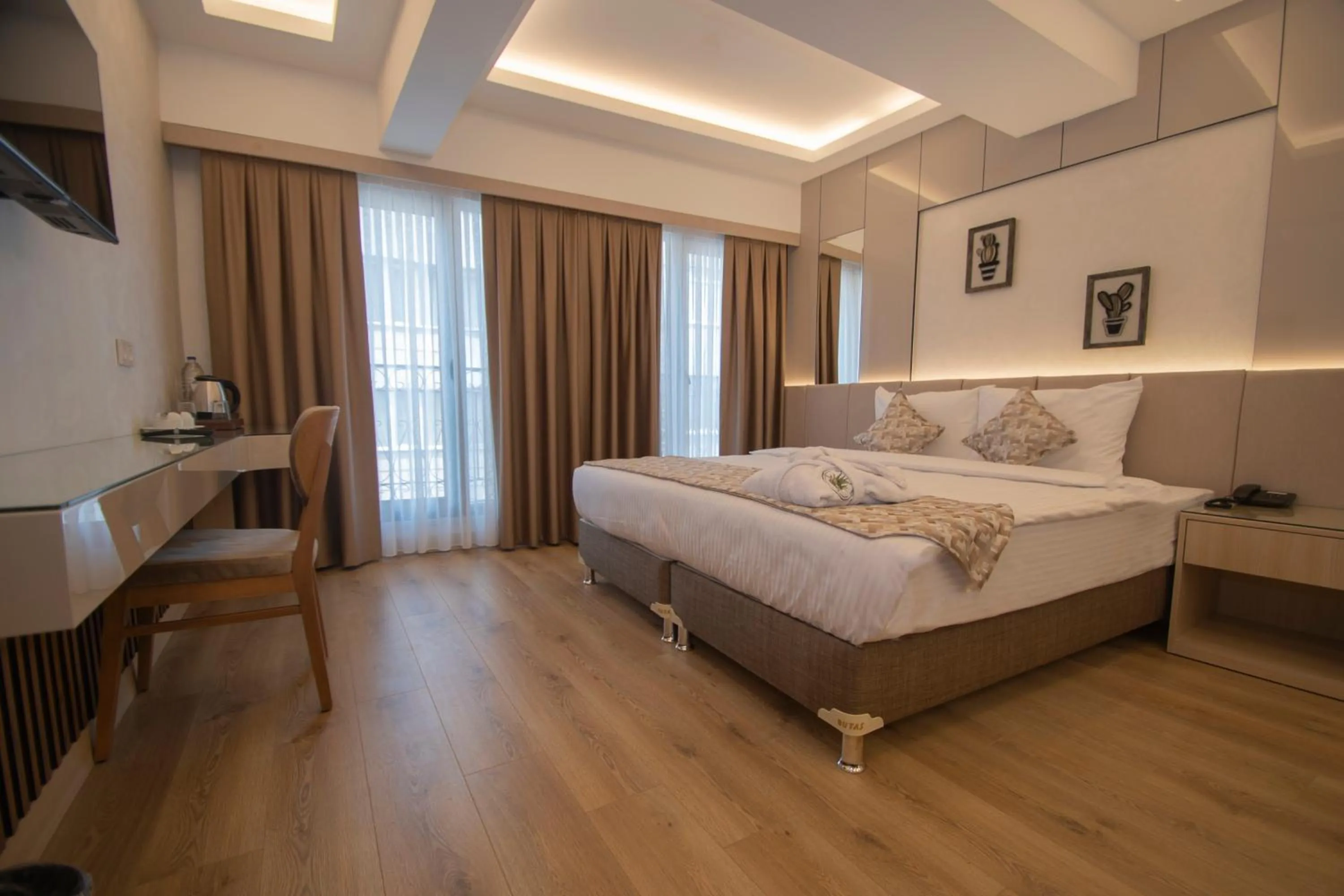 Massage, Bed in Vera Life Hotel