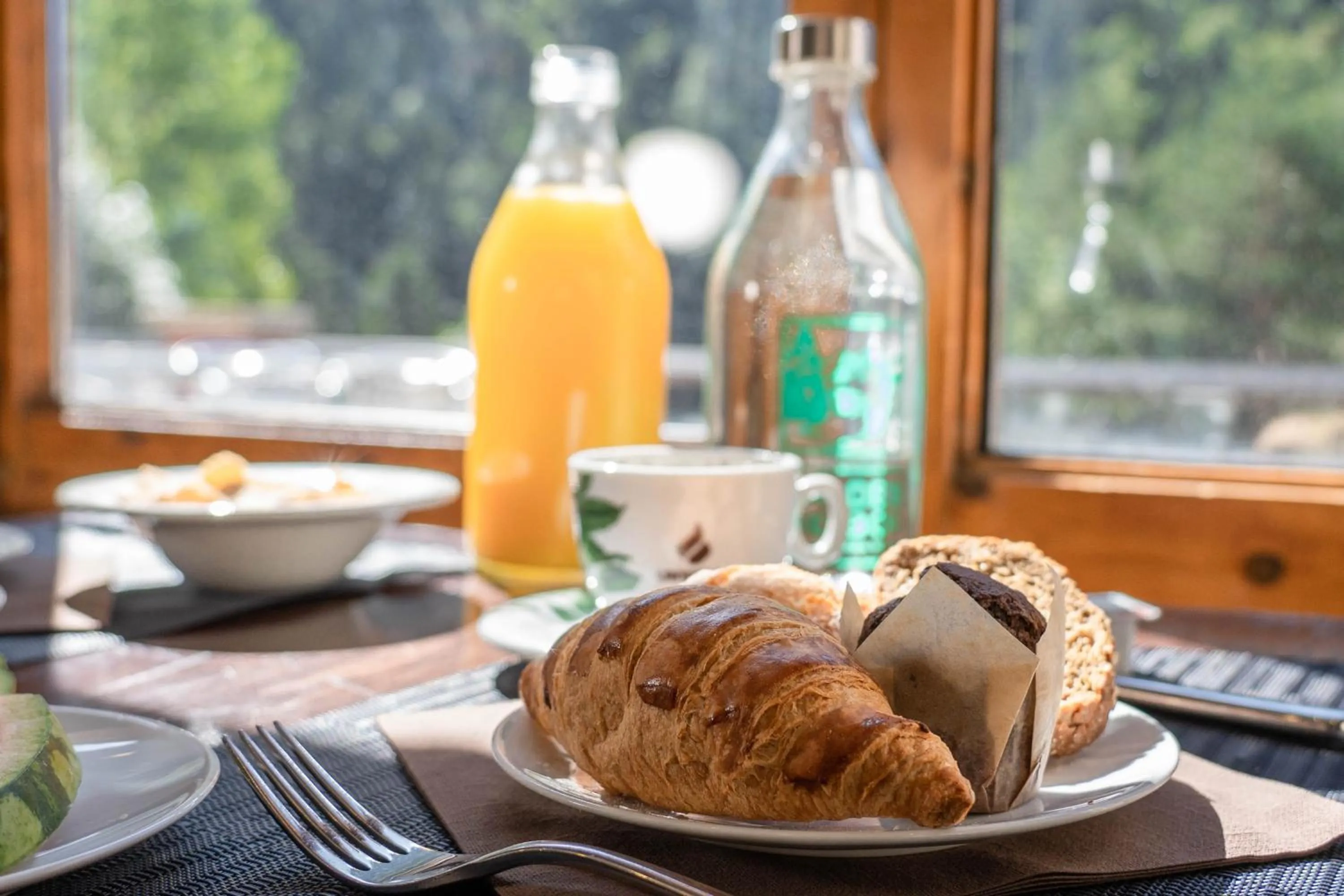 Restaurant/places to eat in Hotel Manantial