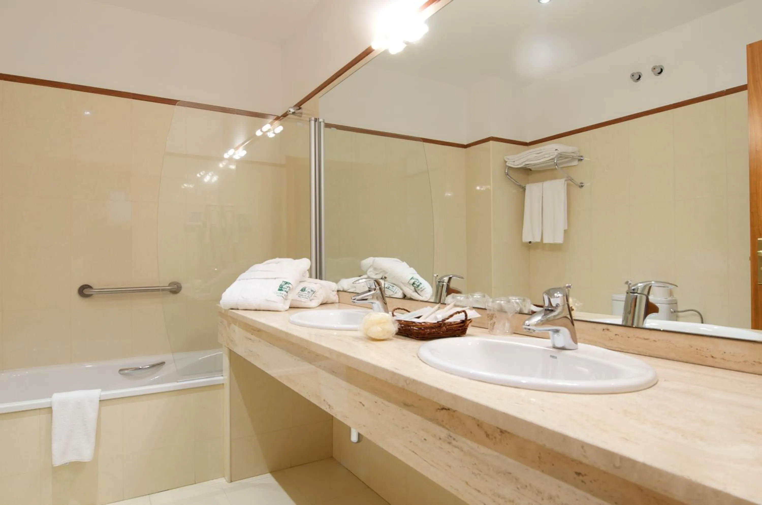 Bathroom in Hotel Manantial