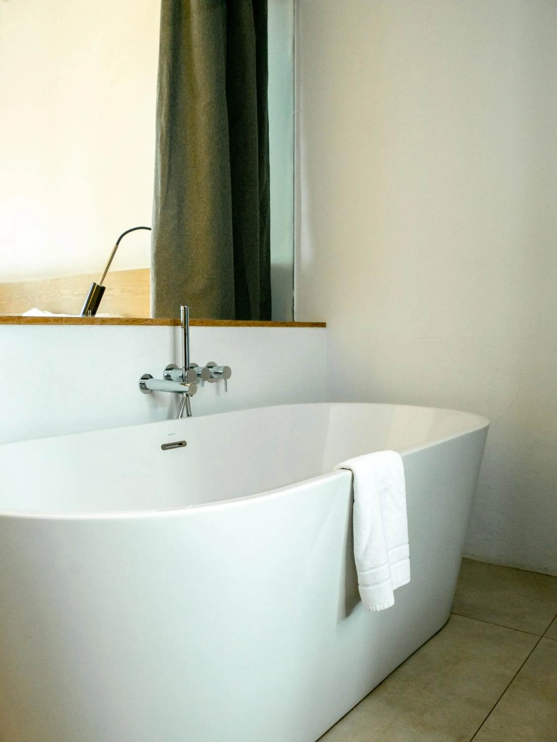 Bathroom in Hostal Empúries