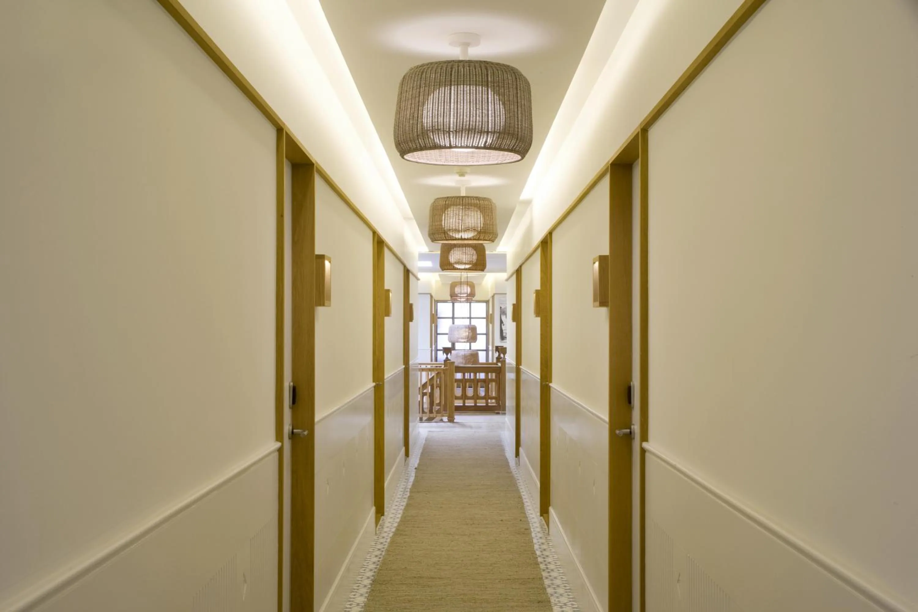 Property building in Hostal Empúries