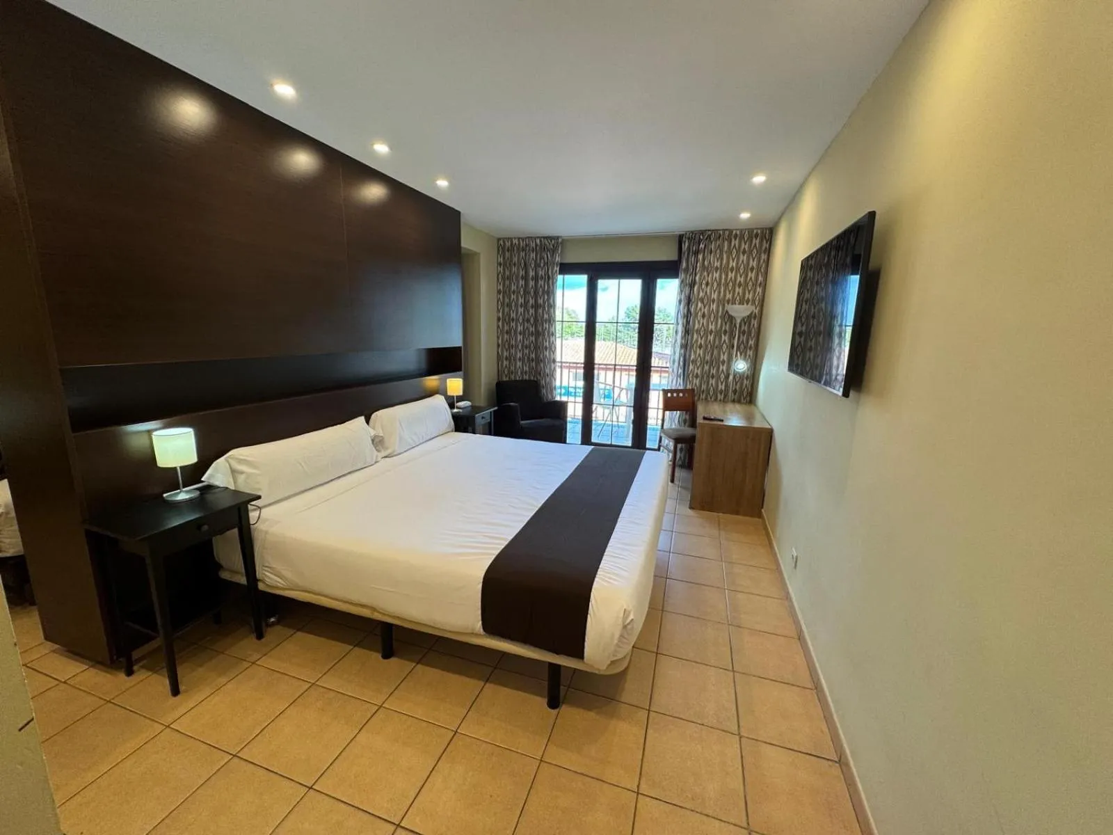 Photo of the whole room, Bed in Hotel Canal Olímpic