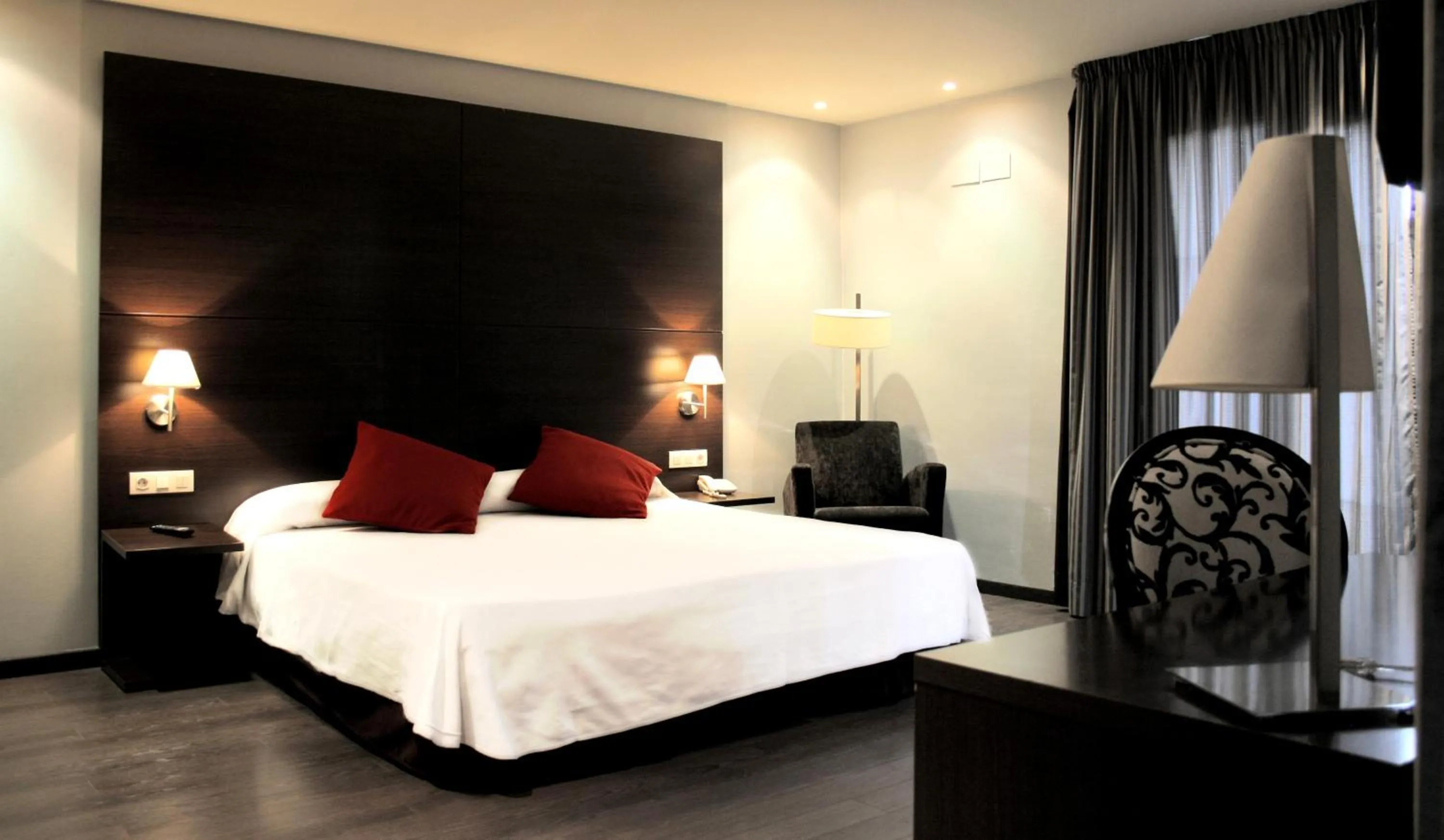 Photo of the whole room, Bed in Hotel Canal Olímpic