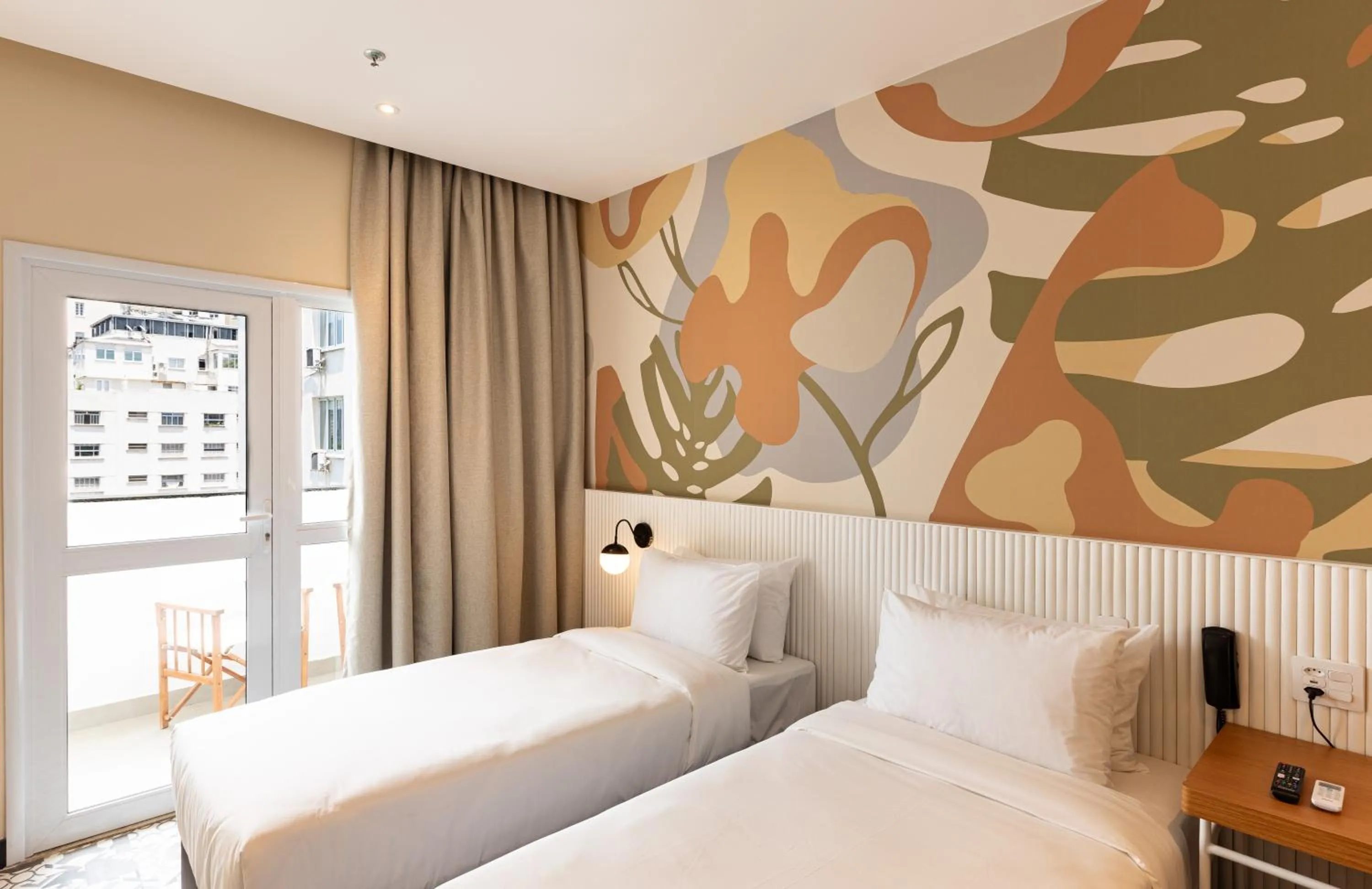 Twin Room with Balcony in B&B HOTEL Santos Dumont