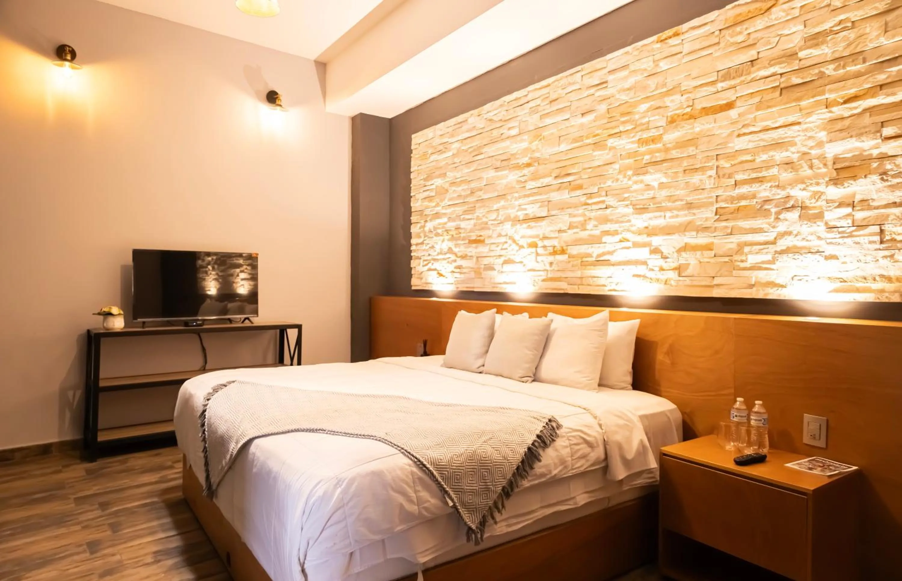 Photo of the whole room, Bed in Hotel Plaza de Armas